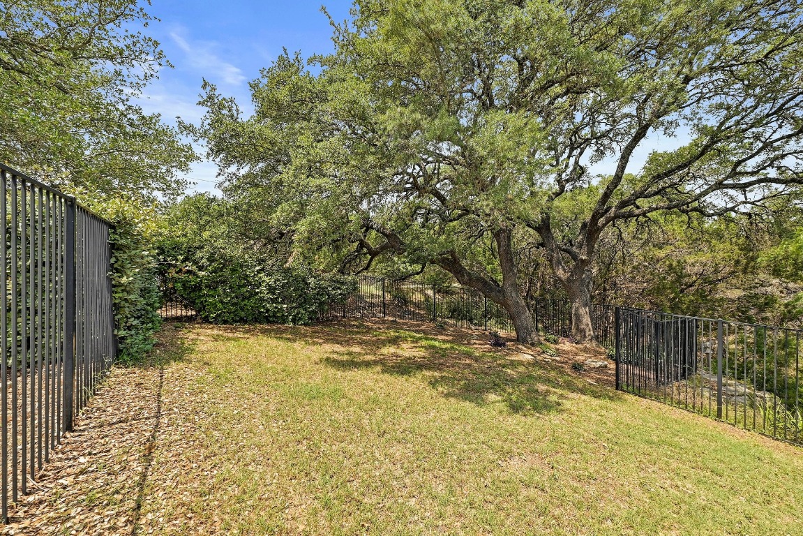 Lago Vista, Texas, 78645, United States, 3 Bedrooms Bedrooms, ,4 BathroomsBathrooms,Residential,For Sale,1828284