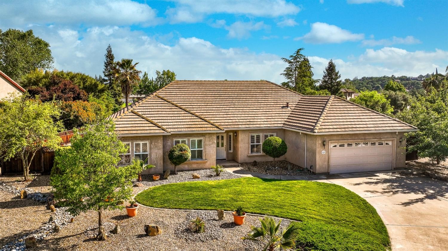 Valley Springs, California, 95252, United States, 3 Bedrooms Bedrooms, ,2 BathroomsBathrooms,Residential,For Sale,1981889