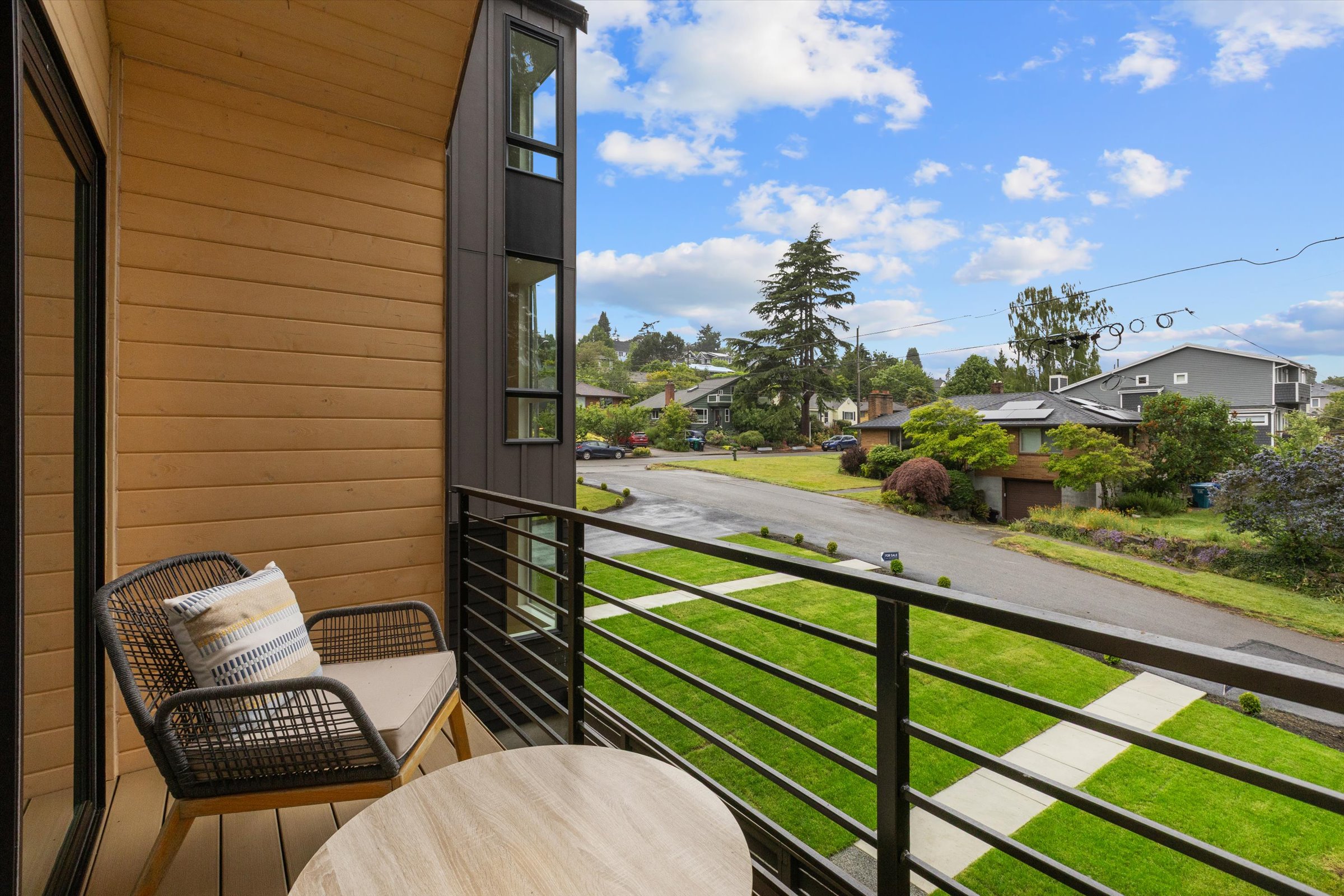  4235 S Bradford St, Seattle, WA 98118 - 物件實景