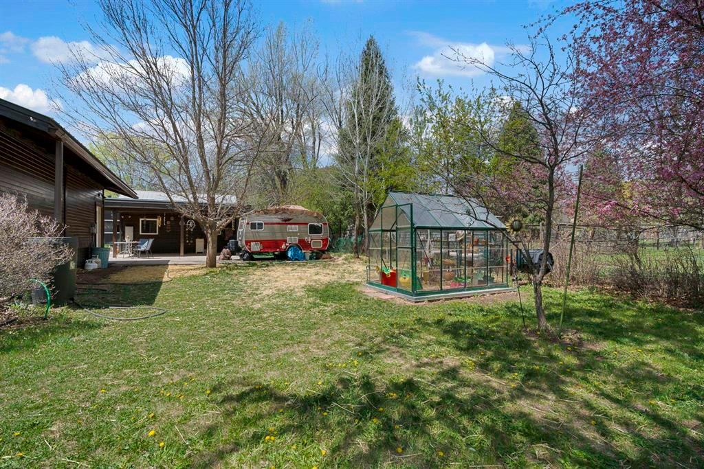 Durango, Colorado, 81301, United States, 3 Bedrooms Bedrooms, ,2 BathroomsBathrooms,Residential,For Sale,1794547