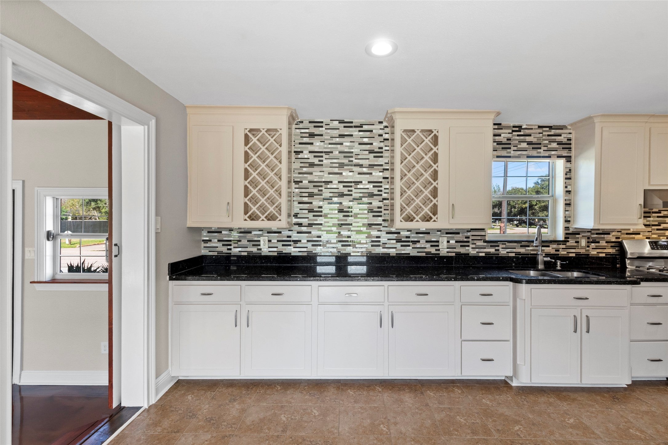 Liverpool, Texas, 77577, United States, 3 Bedrooms Bedrooms, ,2 BathroomsBathrooms,Residential,For Sale,2008192