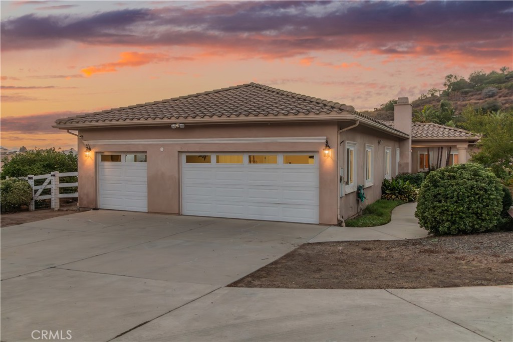 Murrieta, California, 92562, United States, 5 Bedrooms Bedrooms, ,3 BathroomsBathrooms,Residential,For Sale,1835551