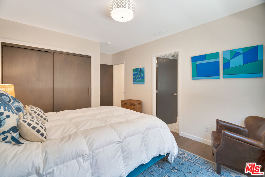 Malibu, California, 90265, United States, 4 Bedrooms Bedrooms, ,3 BathroomsBathrooms,Residential,For Sale,1925740