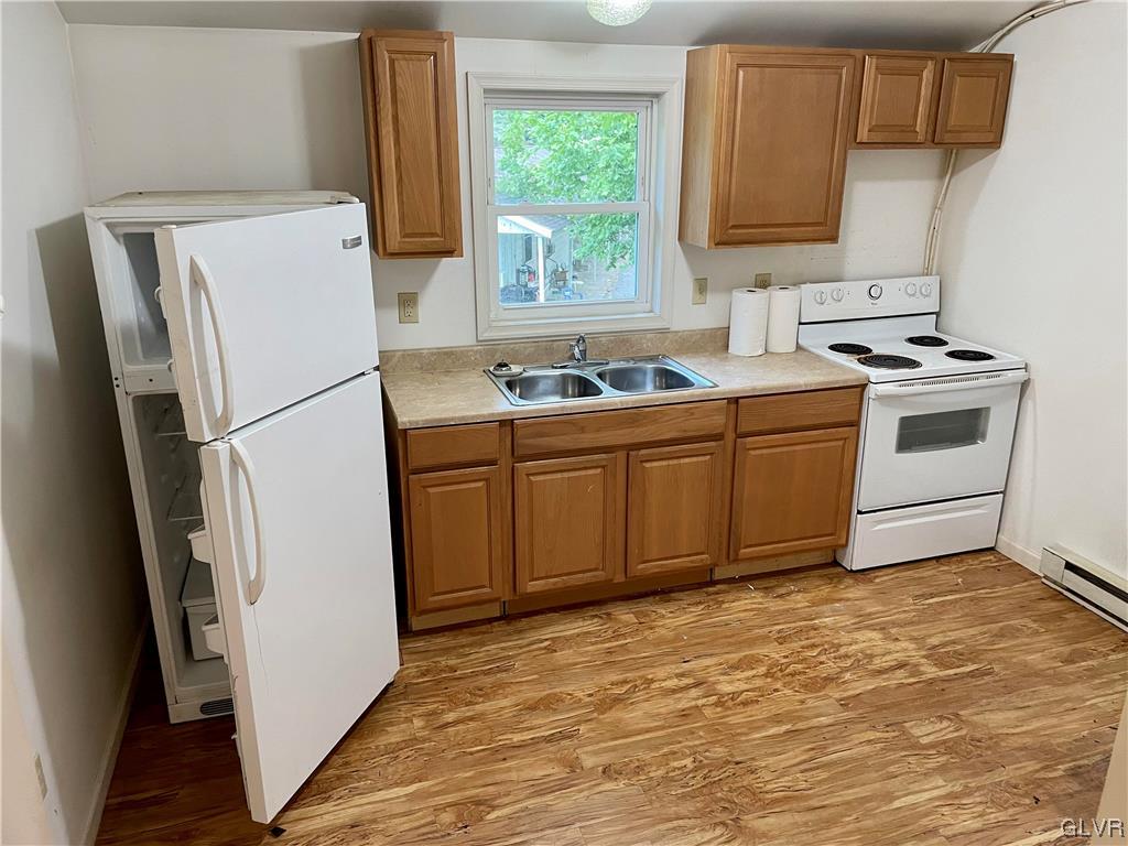 Greenwich Twp, Pennsylvania, 19534, United States, 22 Bedrooms Bedrooms, ,16 BathroomsBathrooms,Residential,For Sale,1976886