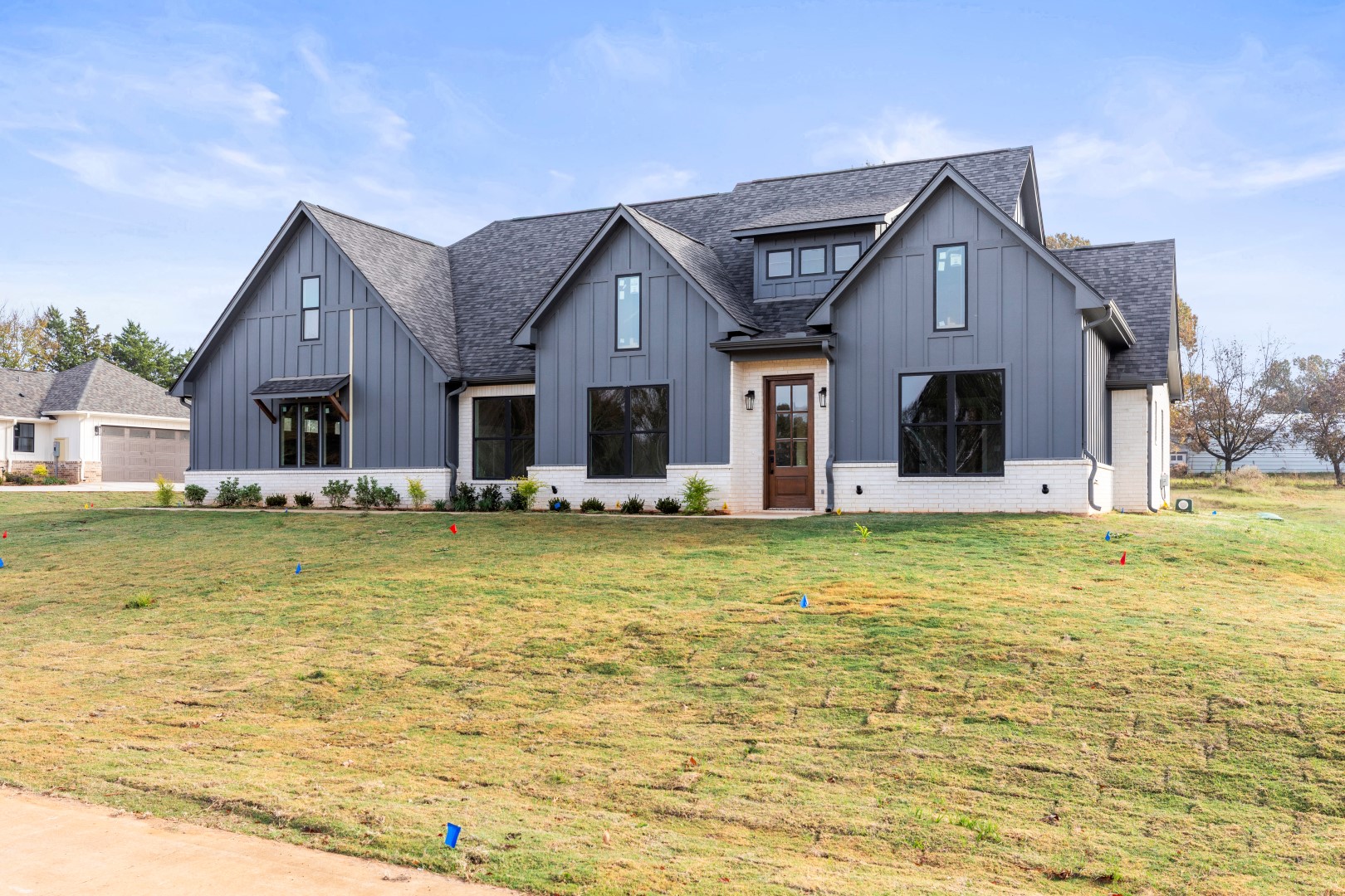 Tyler, Texas, 75704, United States, 3 Bedrooms Bedrooms, ,3 BathroomsBathrooms,Residential,For Sale,1979216