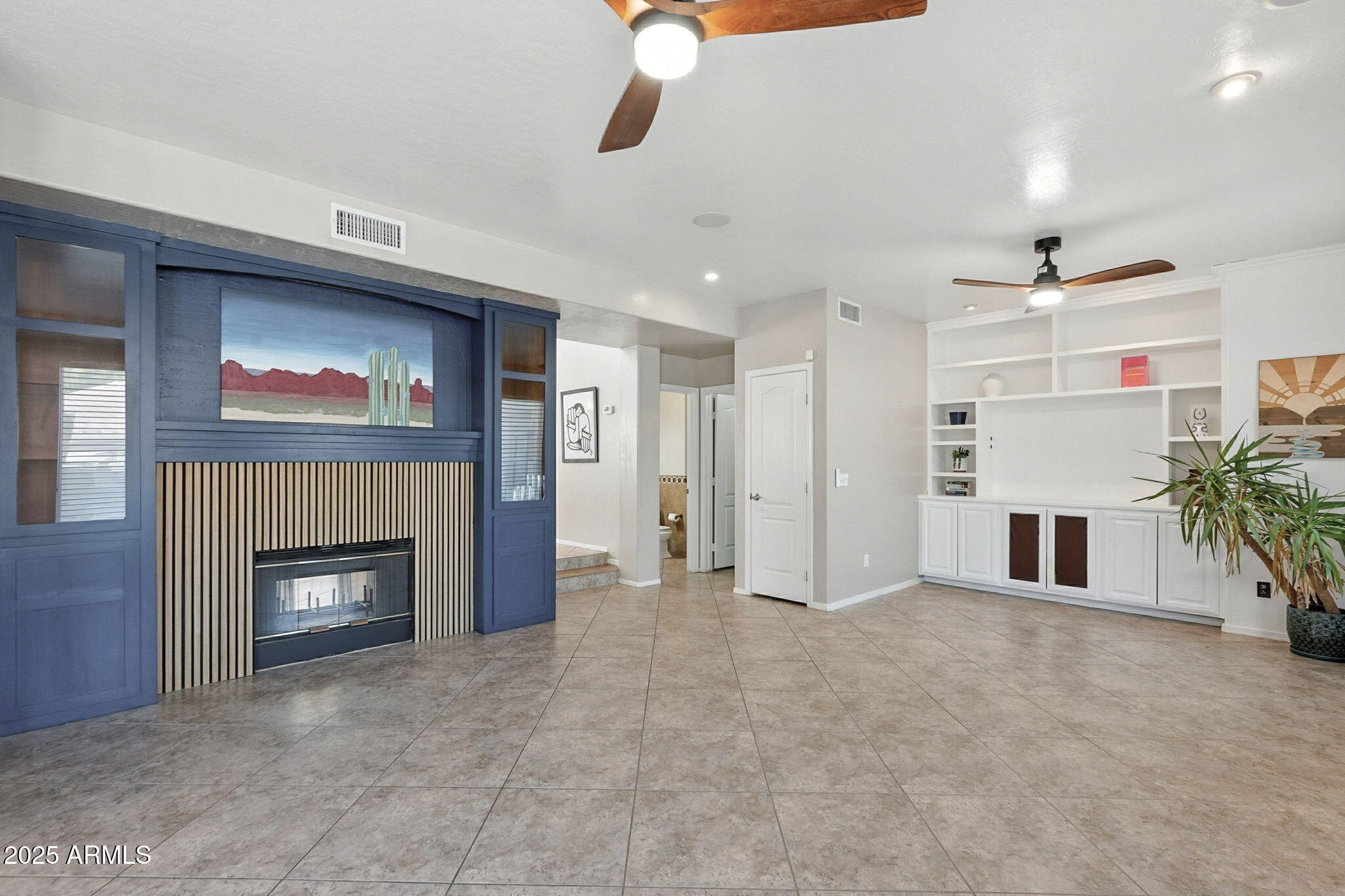 Phoenix, Arizona, 85044, United States, 3 Bedrooms Bedrooms, ,Residential,For Sale,1966259