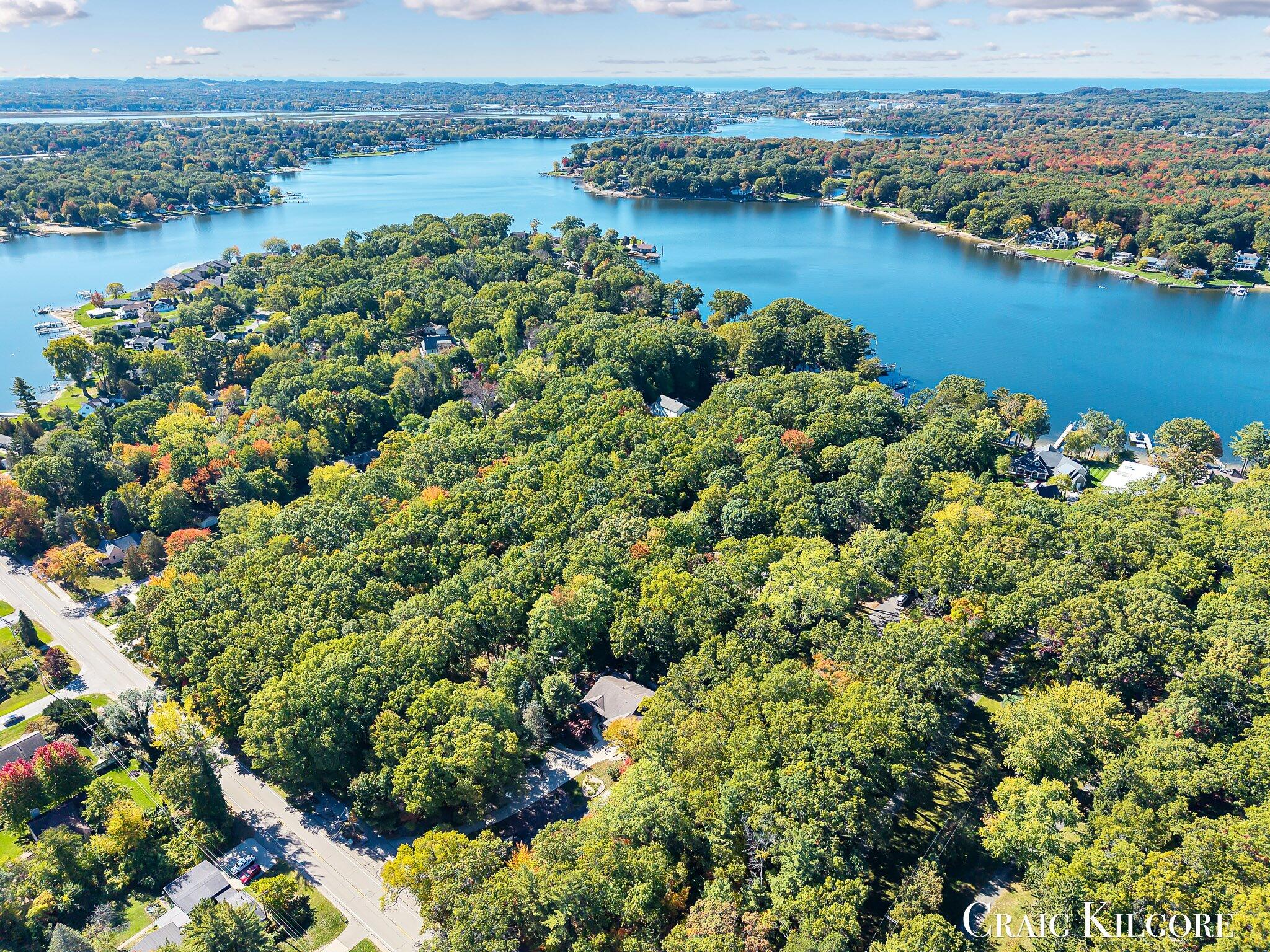 Spring Lake, Michigan, 49456, United States, 2 Bedrooms Bedrooms, ,3 BathroomsBathrooms,Residential,For Sale,2003157