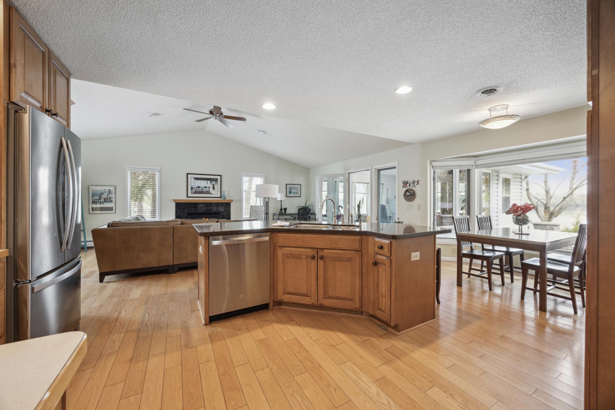 Brooklyn Center, Minnesota, 55429, United States, 5 Bedrooms Bedrooms, ,2 BathroomsBathrooms,Residential,For Sale,1906569