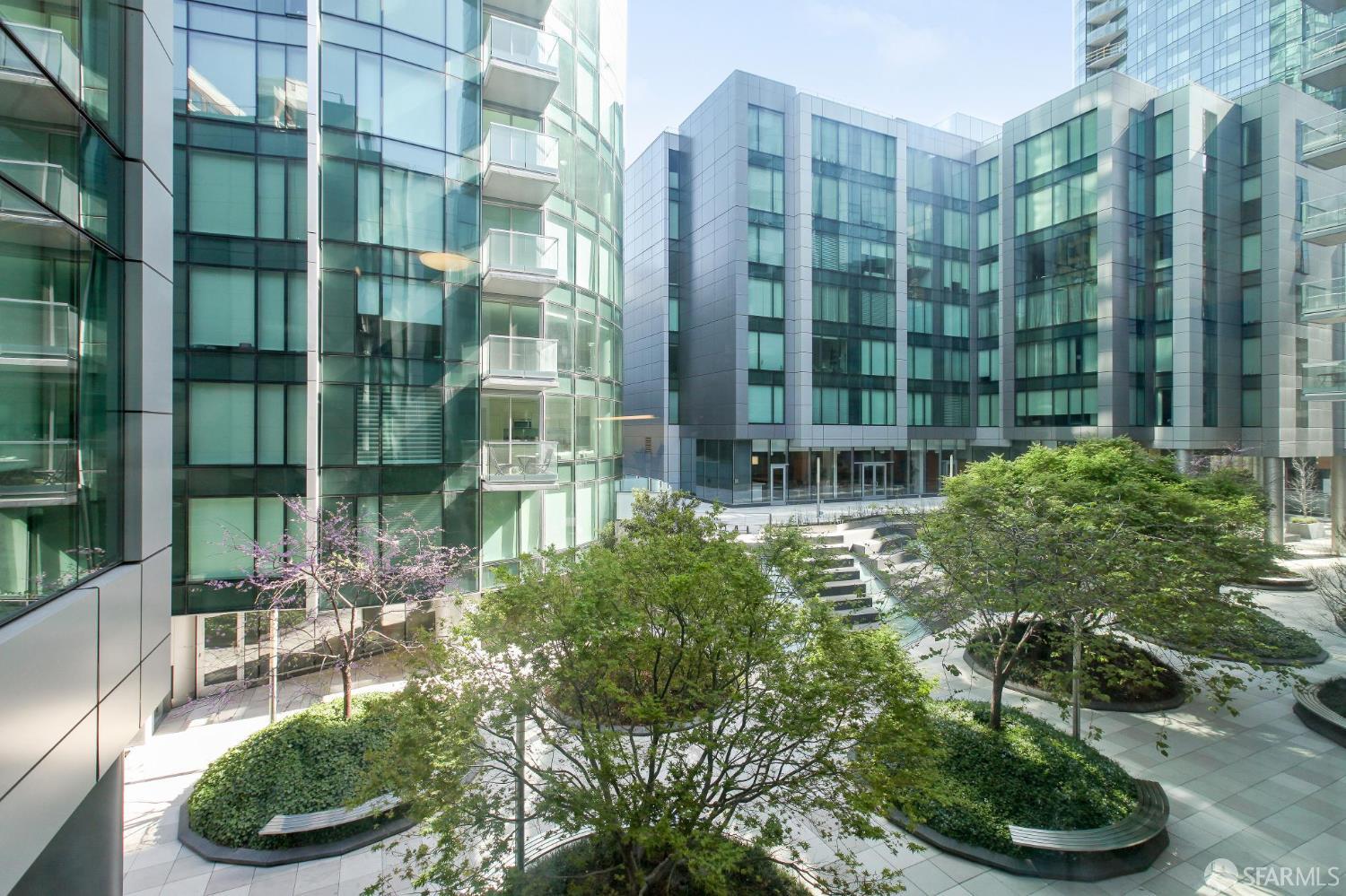 San Francisco, California, 94105, United States, 3 Bedrooms Bedrooms, ,4 BathroomsBathrooms,Residential,For Sale,1994422