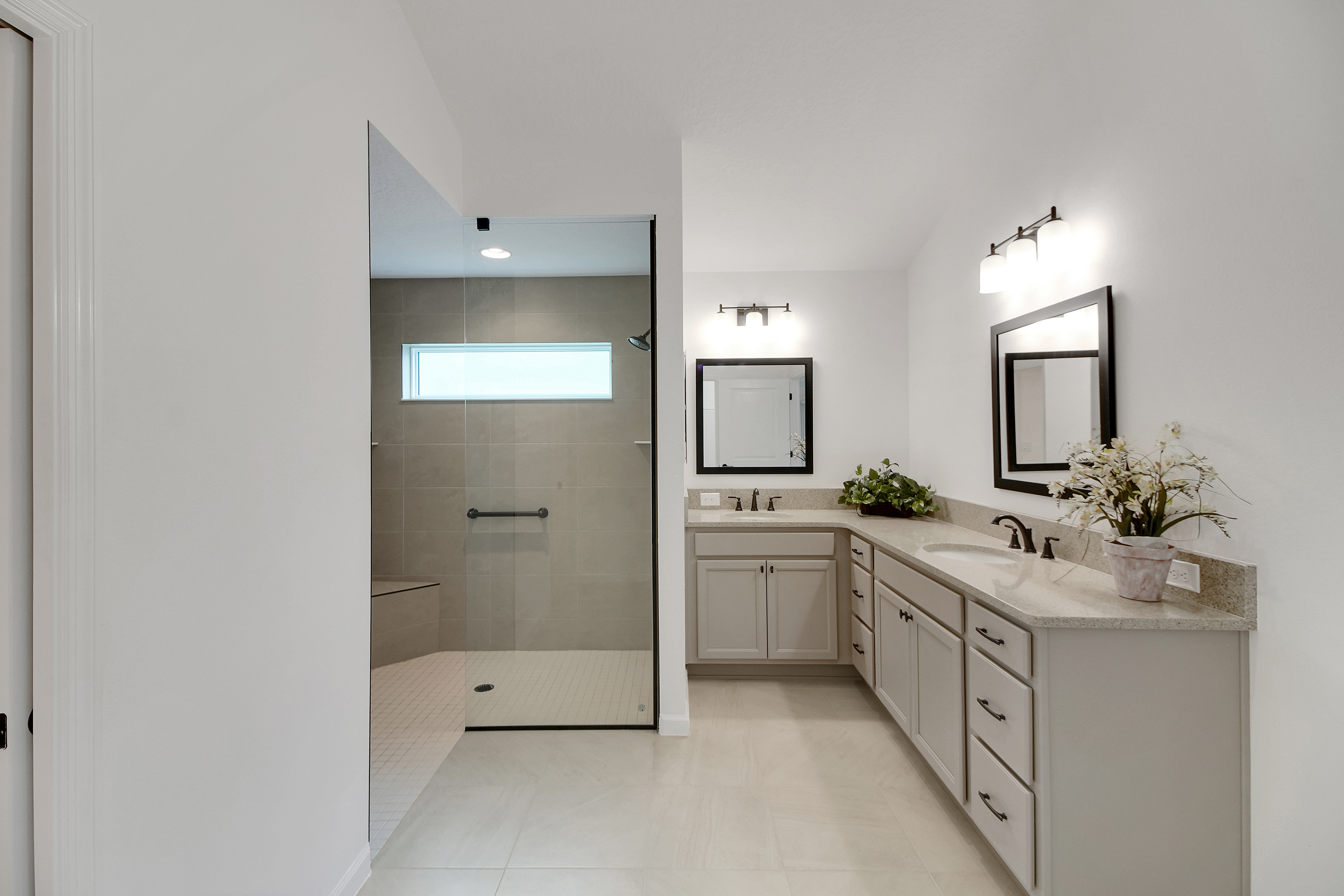 The Villages, Florida, 34762, United States, 3 Bedrooms Bedrooms, ,3 BathroomsBathrooms,Residential,For Sale,1888695