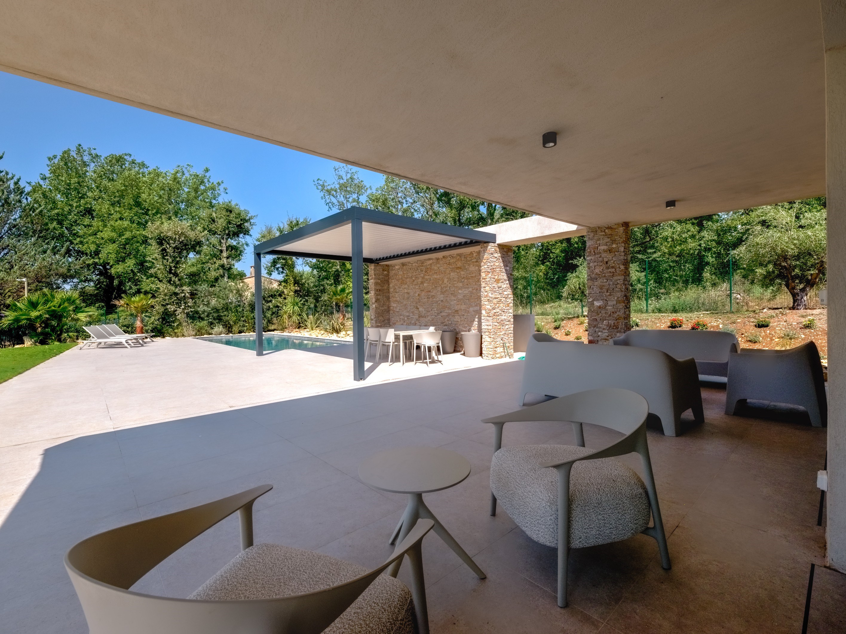  Tourrettes Terre Blanche villa 240 sqm golf estate pool furnished land 1866 sqm - 物件實景