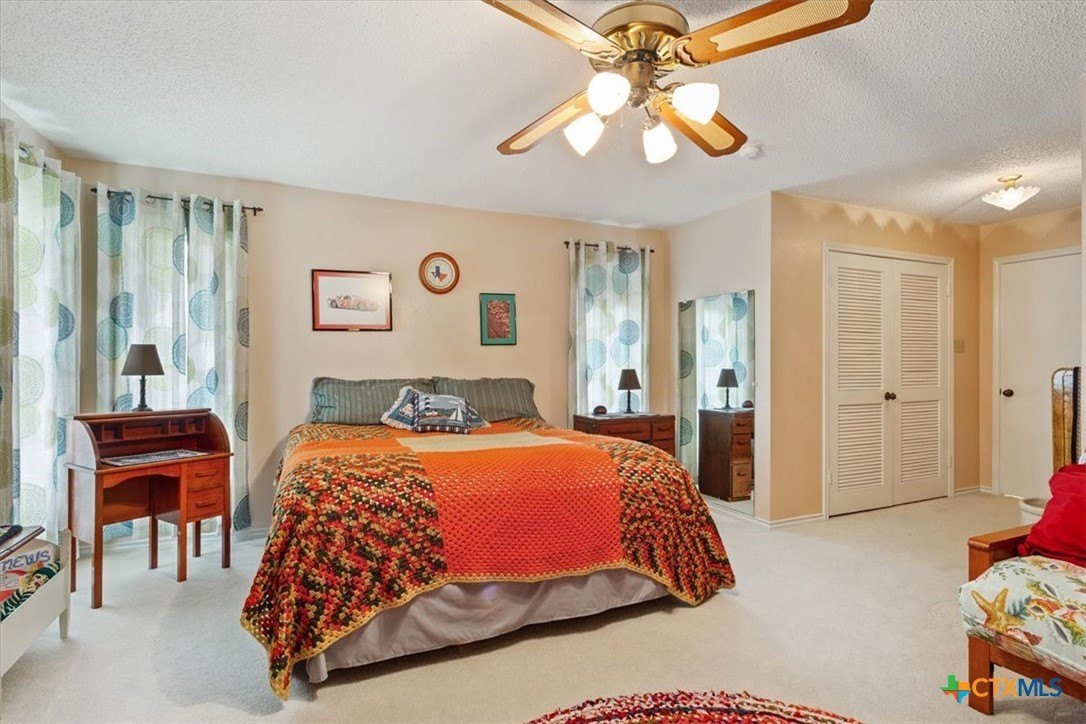 Salado, Texas, 76571, United States, 3 Bedrooms Bedrooms, ,3 BathroomsBathrooms,Residential,For Sale,1976351