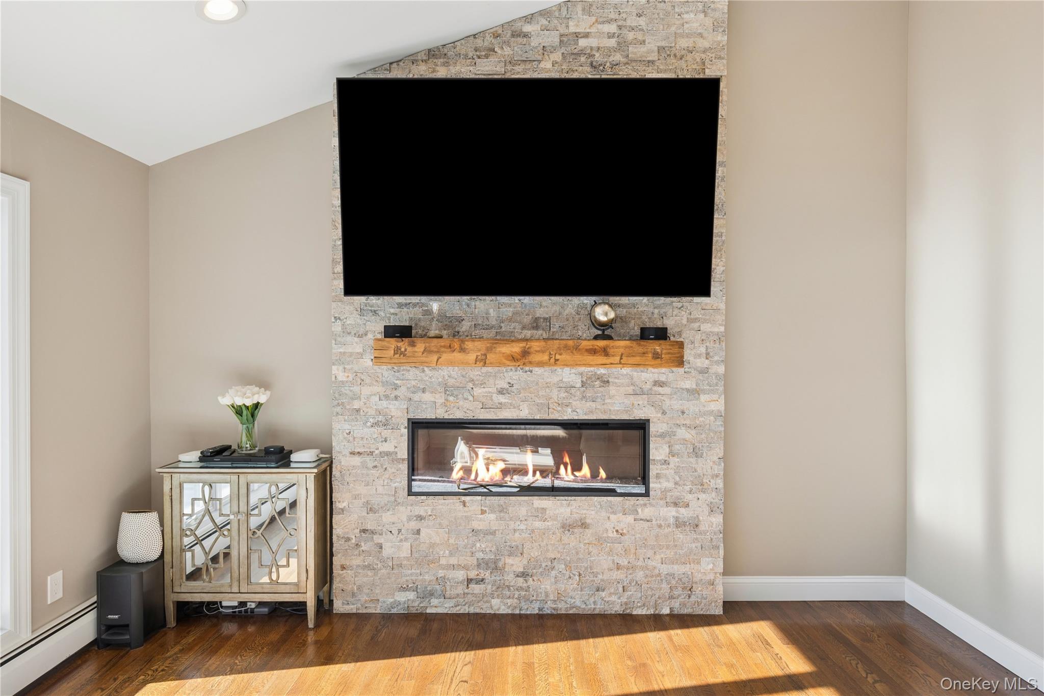  29 Voorhis Drive, Old Bethpage, NY, 11804 - 物件實景