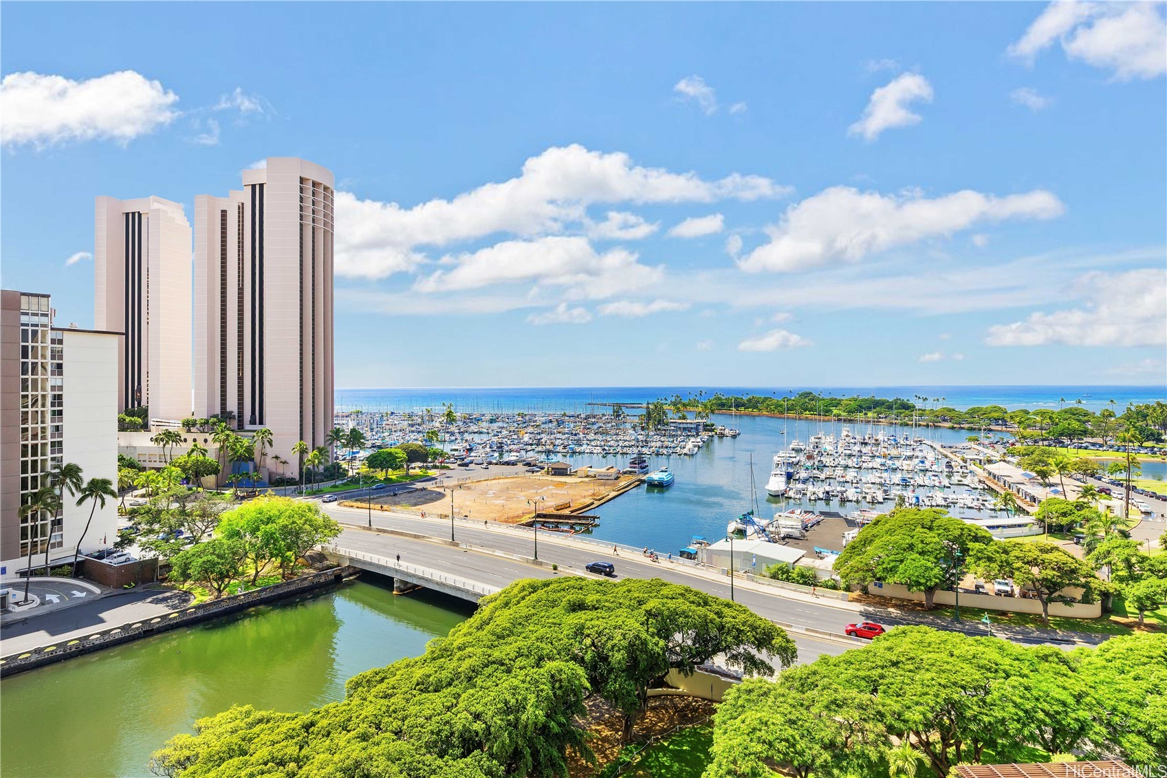 Honolulu, Hawaii, 96815, United States, 1 Bedroom Bedrooms, ,1 BathroomBathrooms,Residential,For Sale,1963842