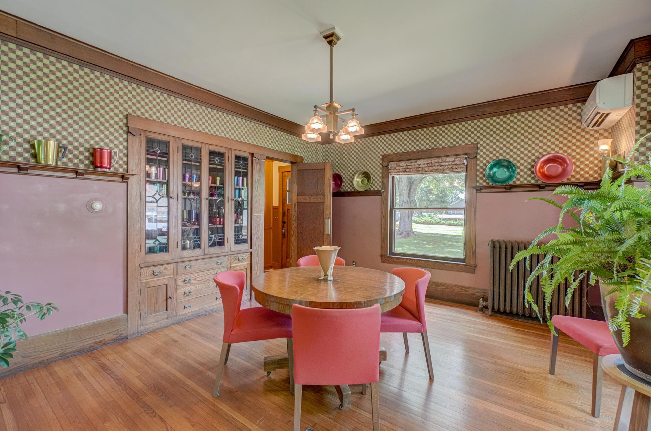 Stillwater, Minnesota, 55082, United States, 4 Bedrooms Bedrooms, ,2 BathroomsBathrooms,Residential,For Sale,1916942