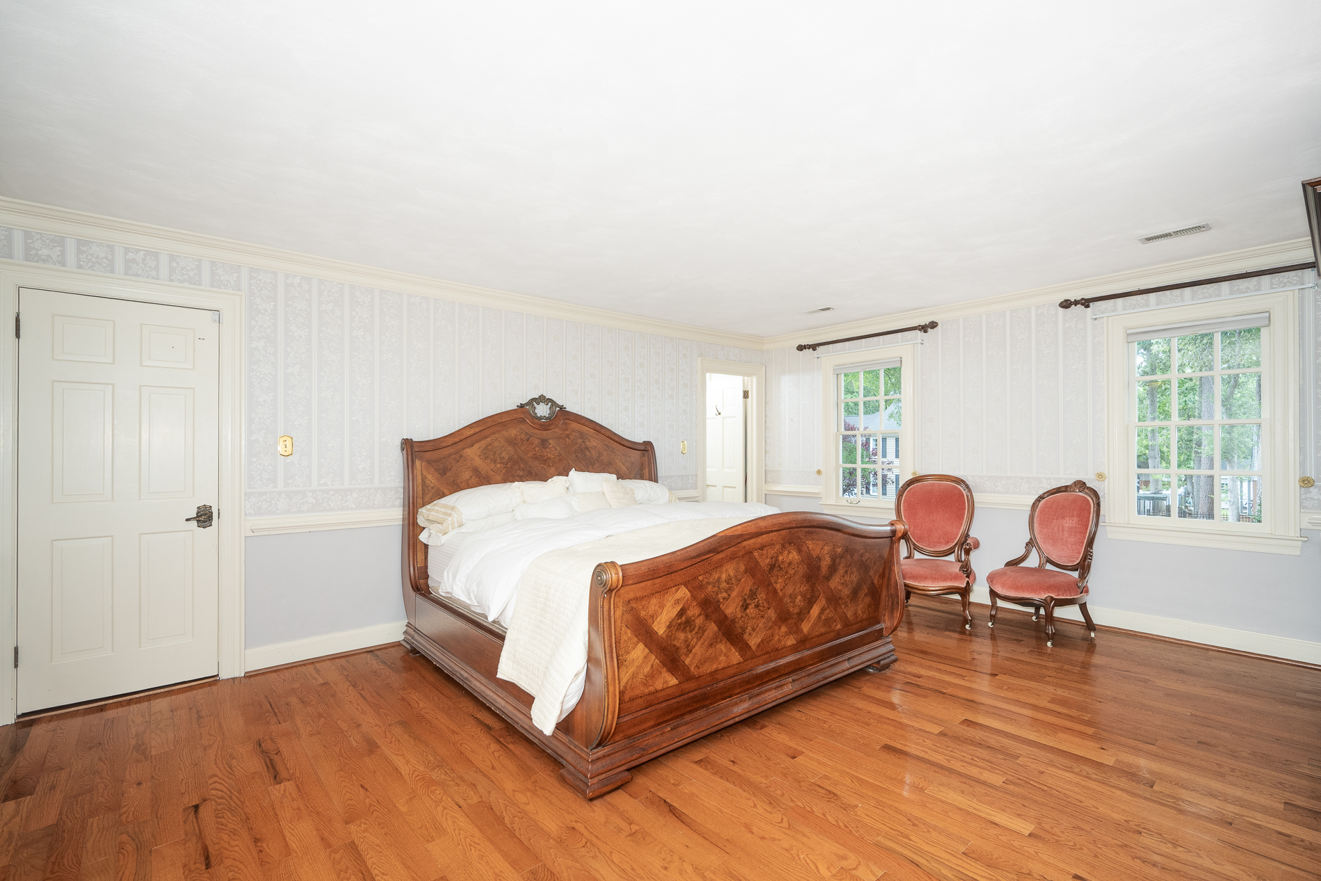  413 Wickwood Drive, Chesapeake, VA 23322 - 物件實景