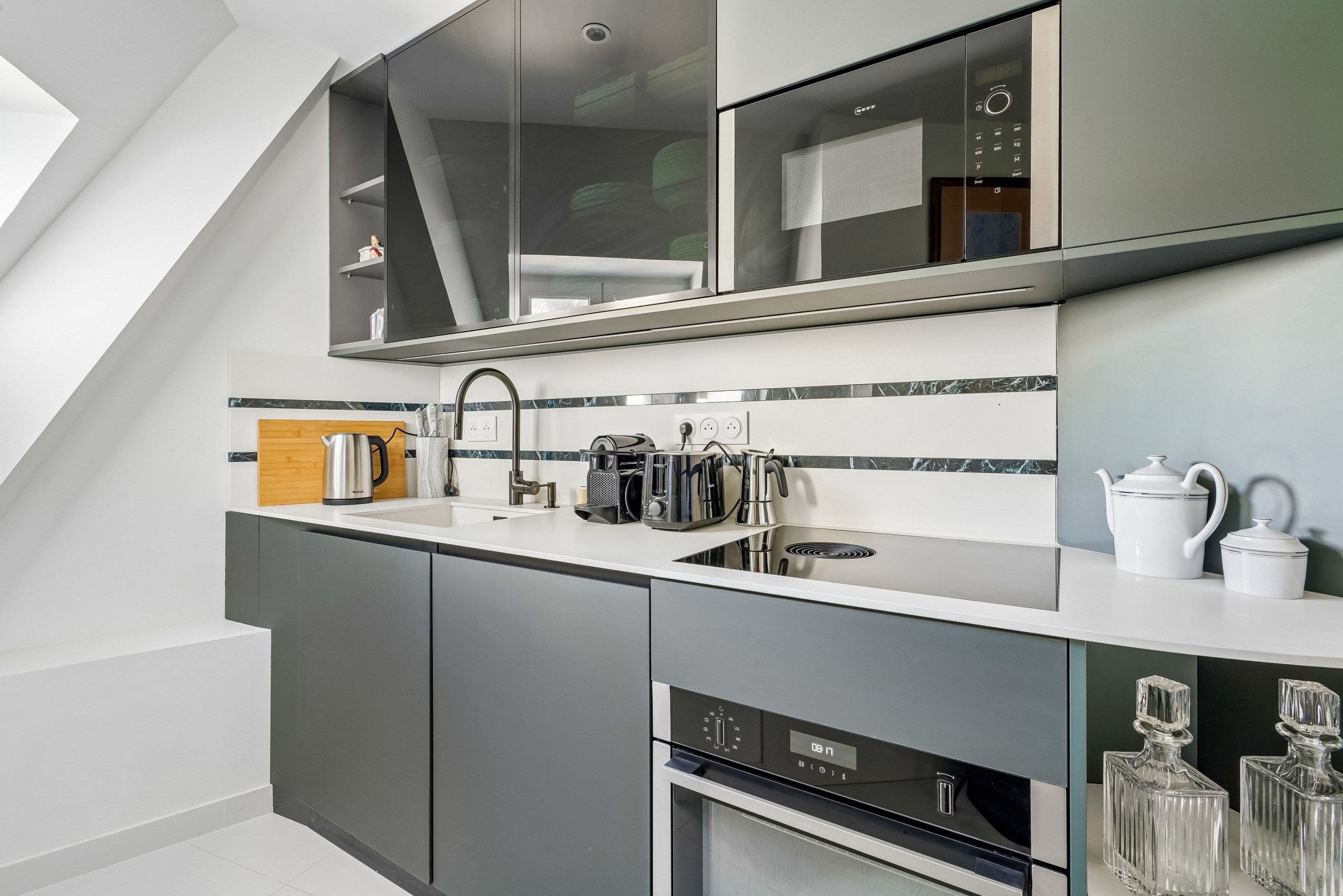  A pied-à-terre with exceptional views, just steps from the Champs-Élysées - 物件實景