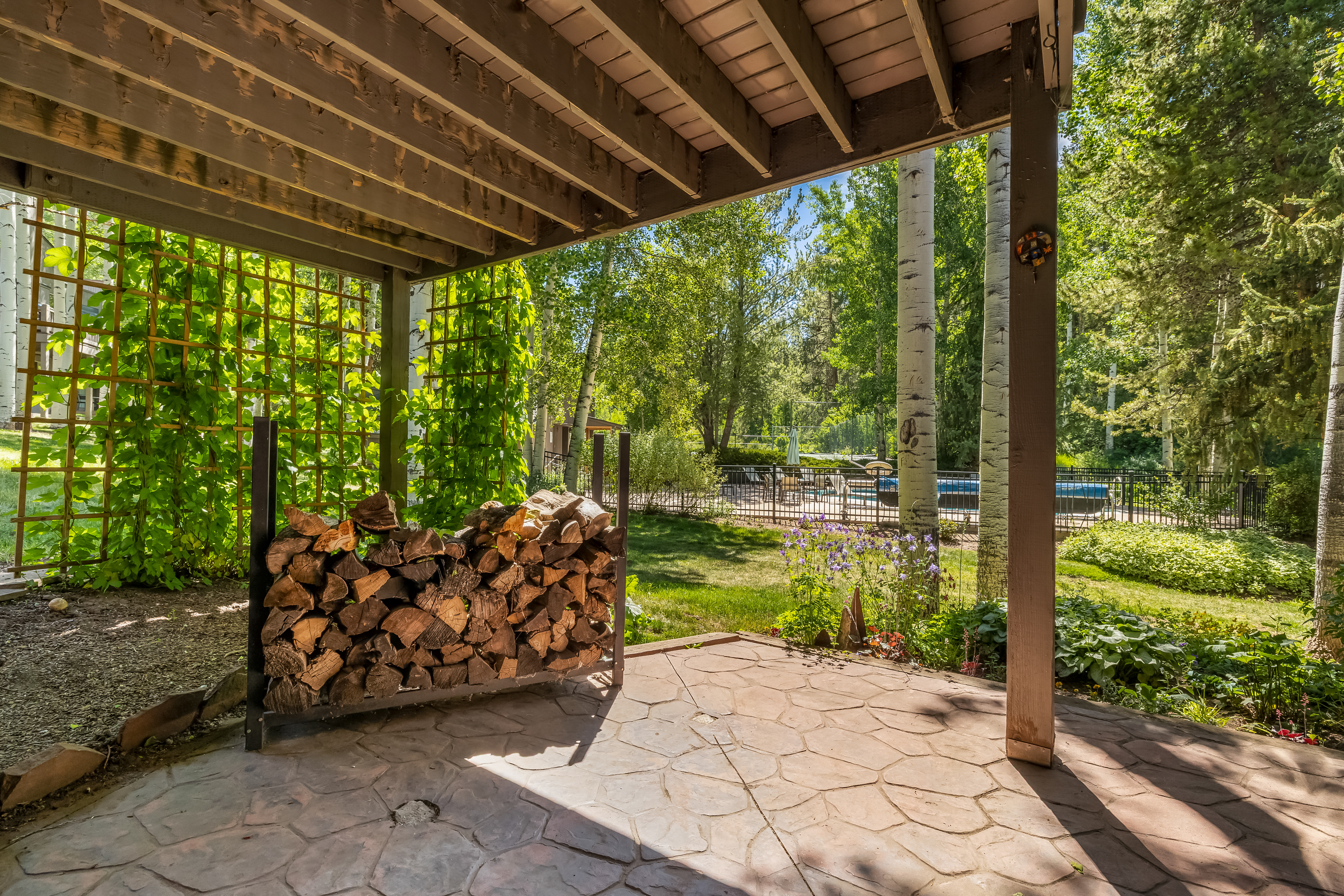  Open Acres in Genuinely Tranquil Alpine Setting that is Hard to Come by in Vail - 物件實景