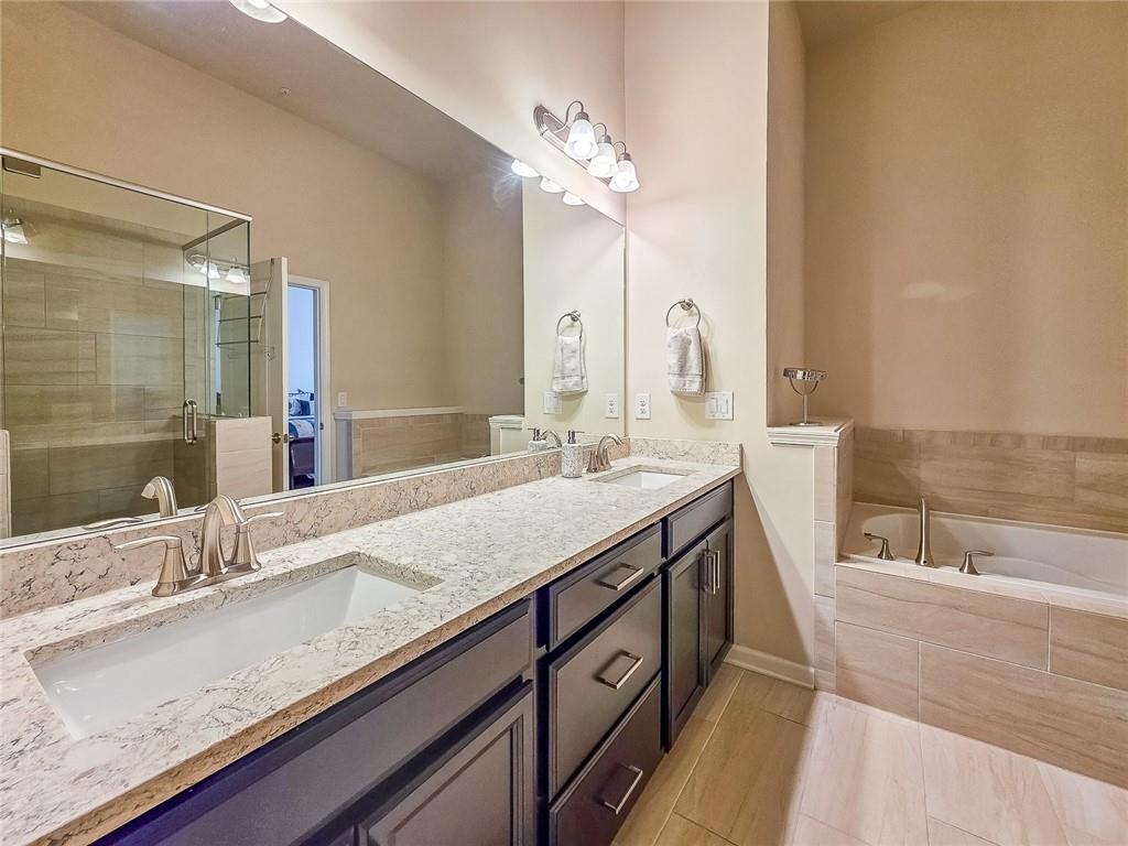 Alpharetta, Georgia, 30009, United States, 3 Bedrooms Bedrooms, ,4 BathroomsBathrooms,Residential,For Sale,2006283