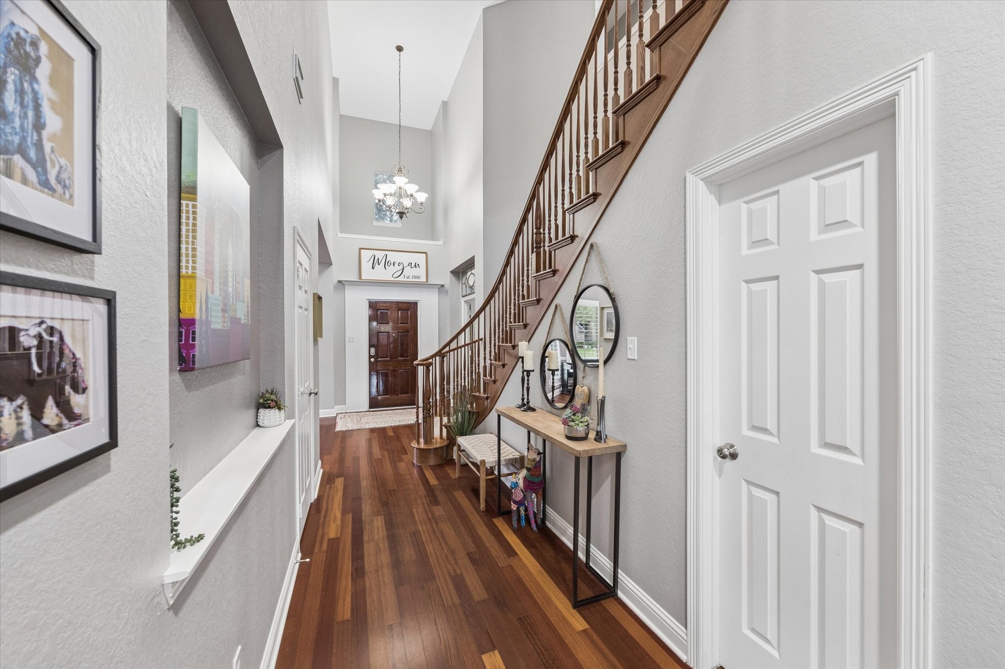  3523 Silvercreek Drive - 物件實景