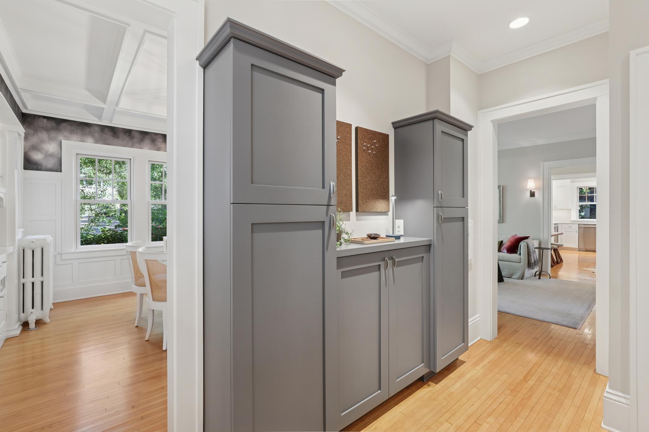 Minneapolis, Minnesota, 55419, United States, 5 Bedrooms Bedrooms, ,2 BathroomsBathrooms,Residential,For Sale,1992042