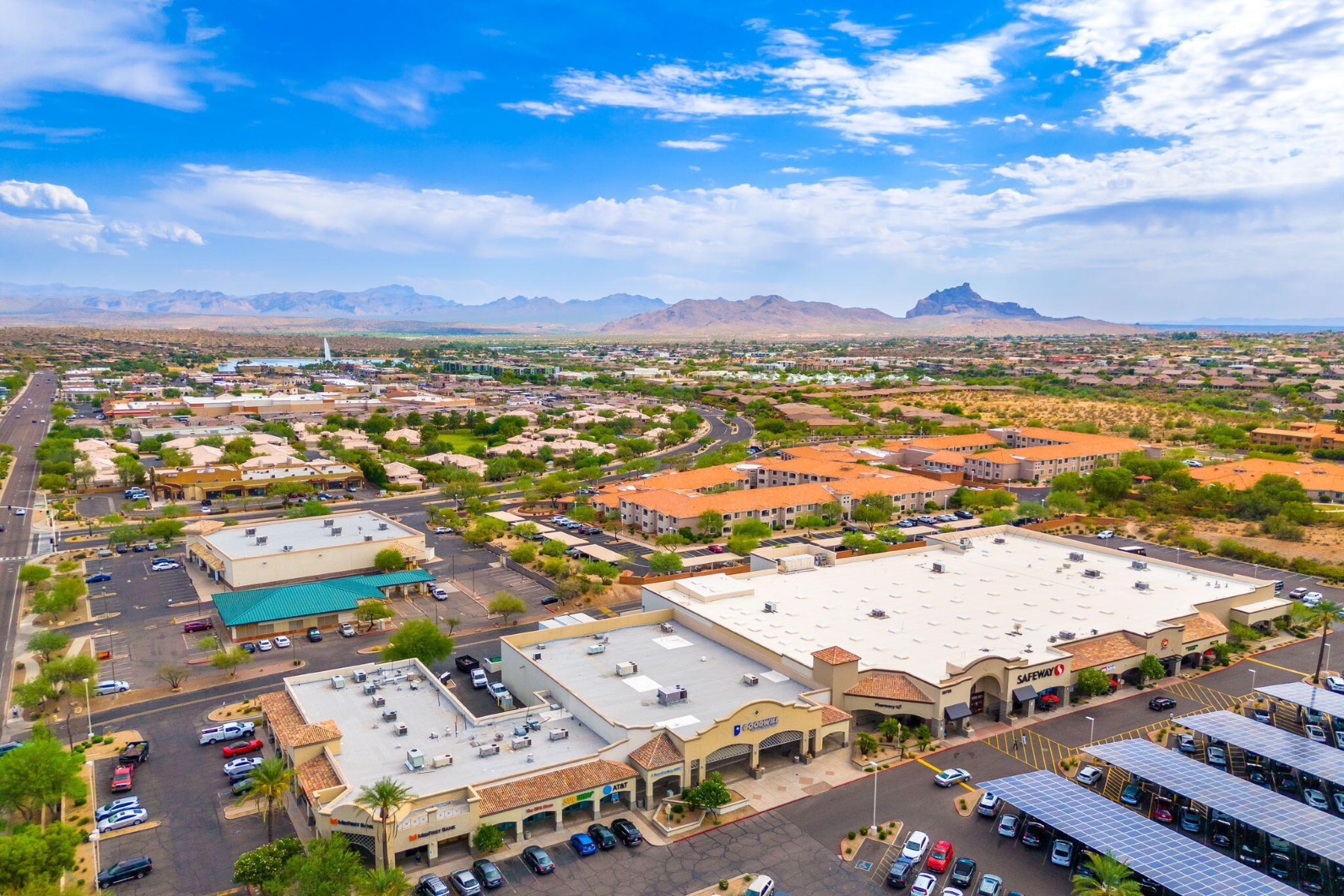  15618 E Cactus Drive  Fountain Hills, AZ - 物件實景