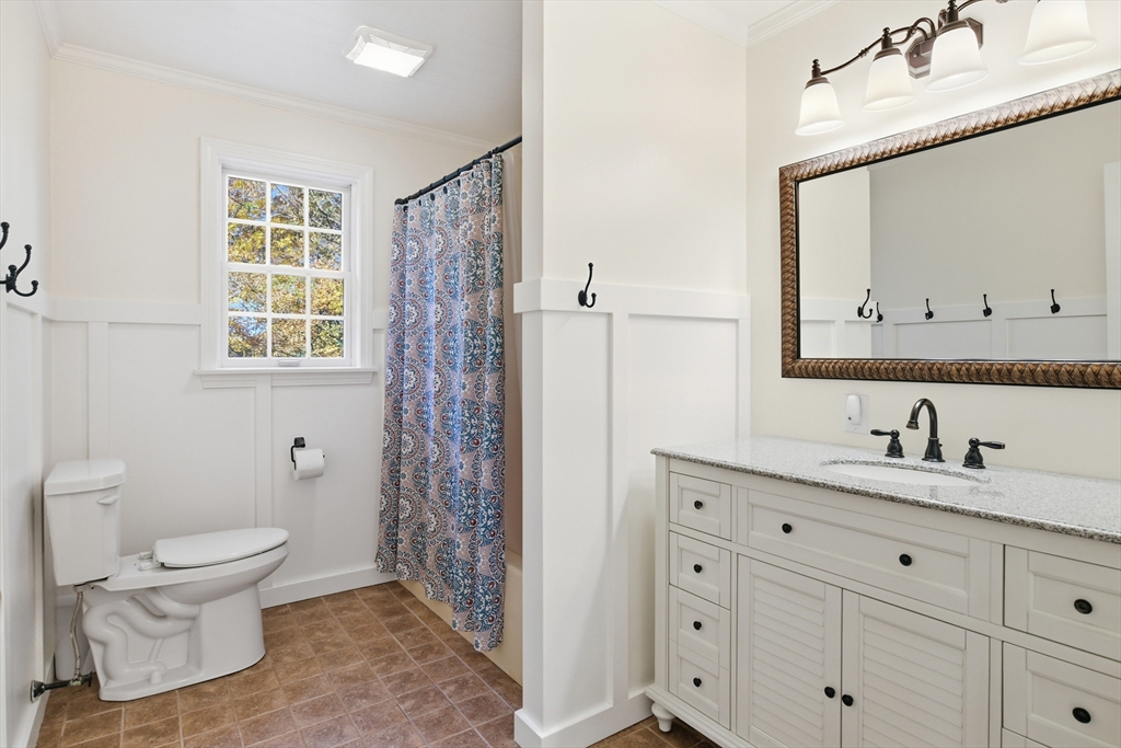 Monson, Massachusetts, 01057, United States, 4 Bedrooms Bedrooms, ,3 BathroomsBathrooms,Residential,For Sale,1969322