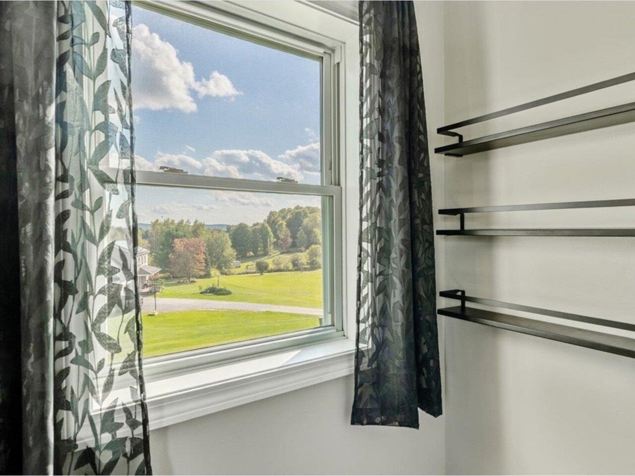 Fletcher, Vermont, 05444, United States, 4 Bedrooms Bedrooms, ,2 BathroomsBathrooms,Residential,For Sale,1998858