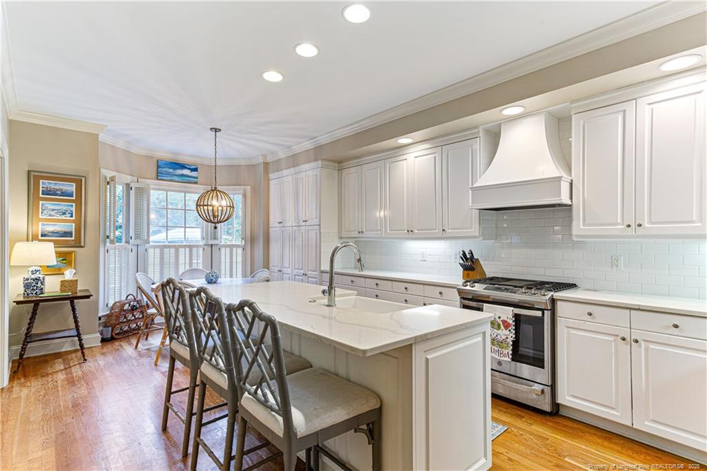 Fayetteville, North Carolina, 28305, United States, 3 Bedrooms Bedrooms, ,6 BathroomsBathrooms,Residential,For Sale,1986476