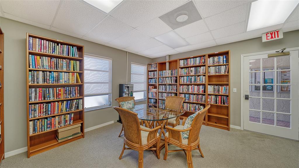 Longboat Key, Florida, 34228, United States, 2 Bedrooms Bedrooms, ,2 BathroomsBathrooms,Residential,For Sale,1987475