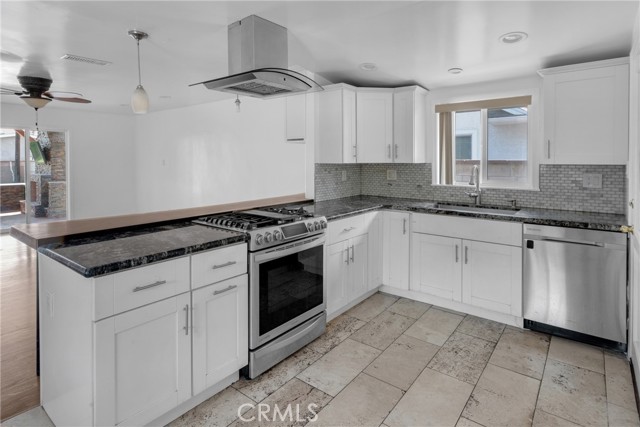 Downey, California, 90241, United States, 4 Bedrooms Bedrooms, ,2 BathroomsBathrooms,Residential,For Sale,1893298