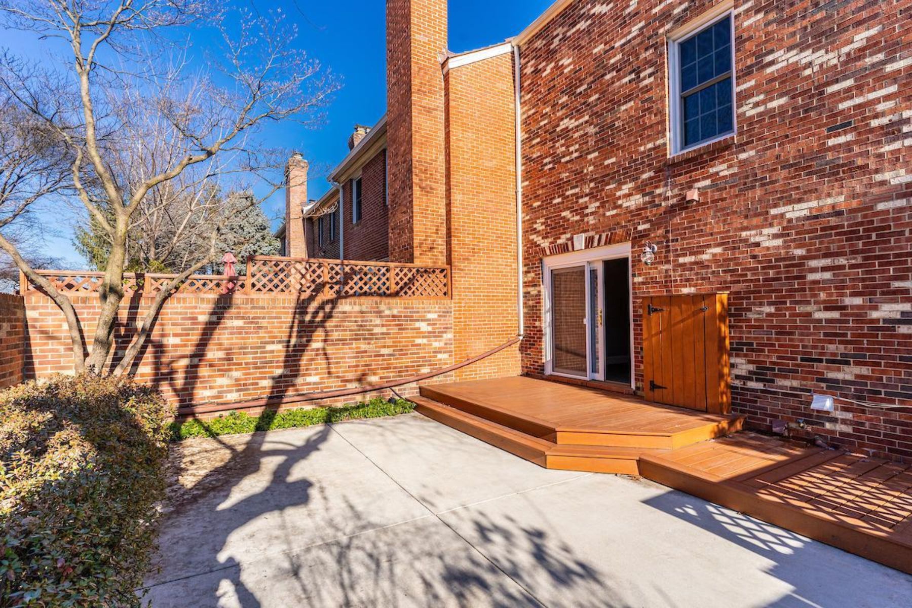  7348 Lewinsville Square Place, Mclean, VA, 22101 - 物件實景