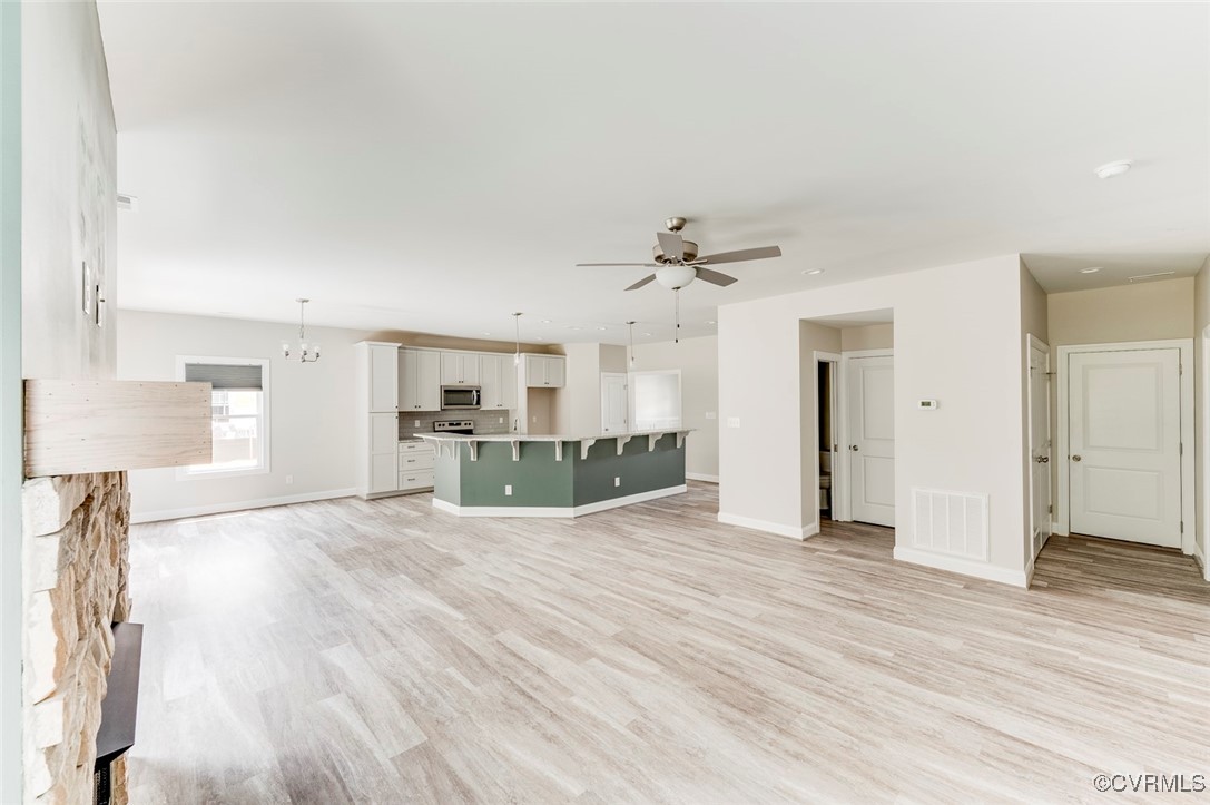 Bedford, Virginia, 24503, United States, 3 Bedrooms Bedrooms, ,3 BathroomsBathrooms,Residential,For Sale,1923891