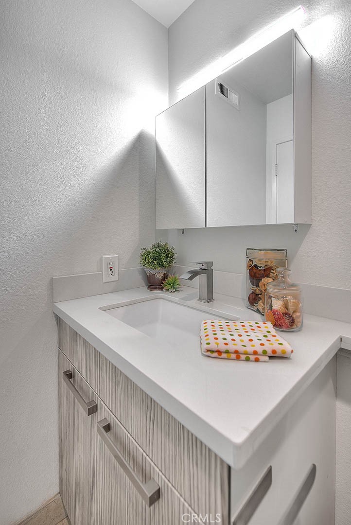 Diamond Bar, California, 91789, United States, 2 Bedrooms Bedrooms, ,1 BathroomBathrooms,Residential,For Sale,1878966