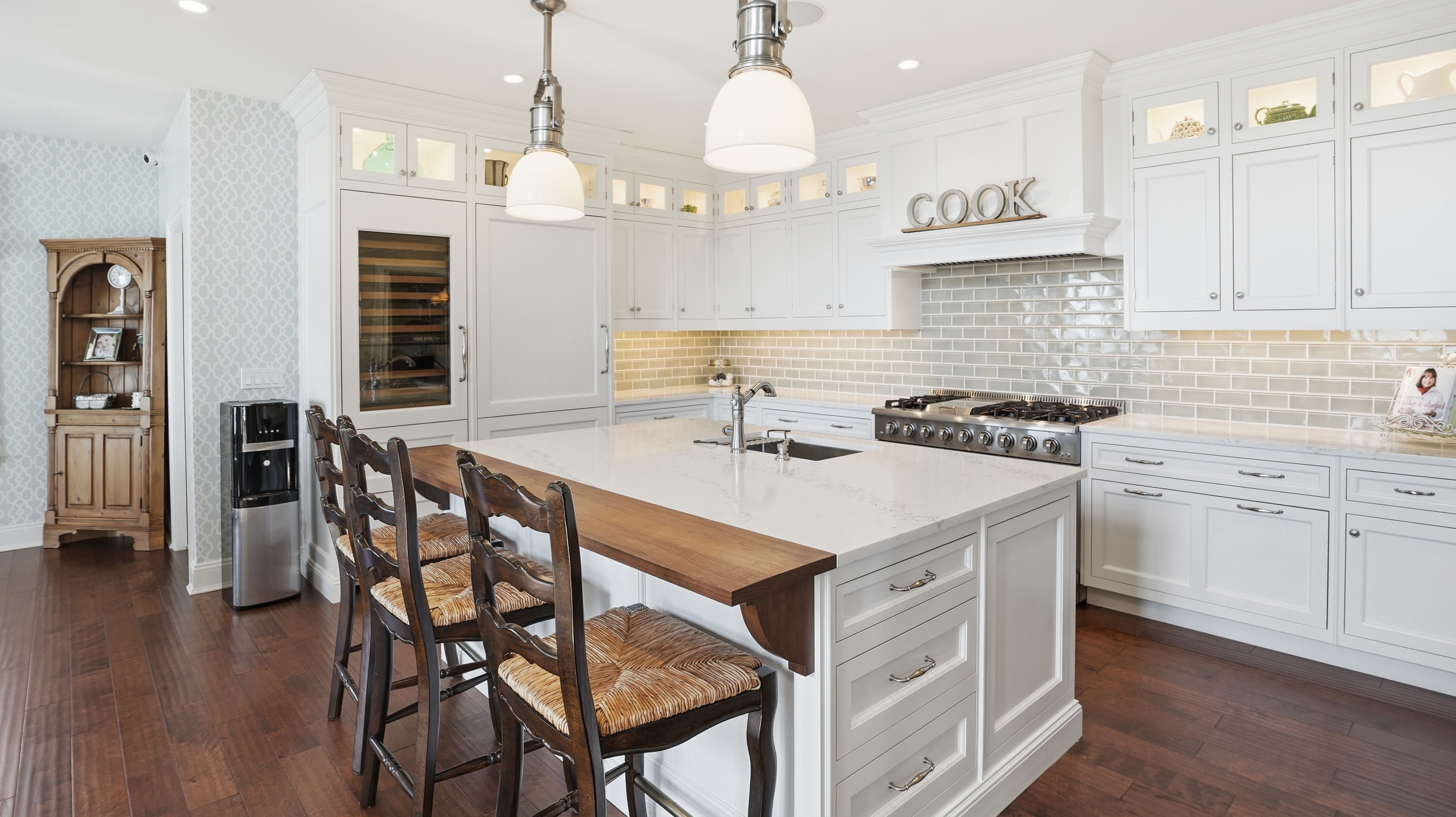  40 Pembroke Drive, Glen Cove, NY, 11542 - 物件實景