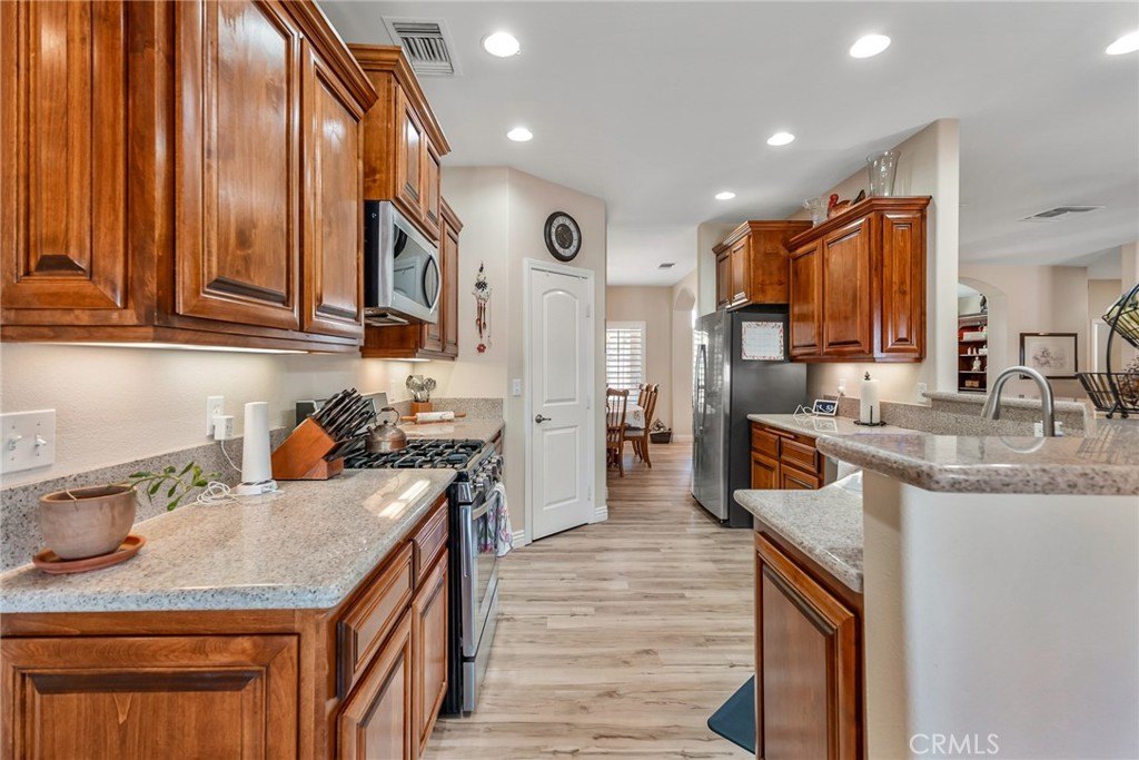 Yucca Valley, California, 92284, United States, 4 Bedrooms Bedrooms, ,3 BathroomsBathrooms,Residential,For Sale,1827862