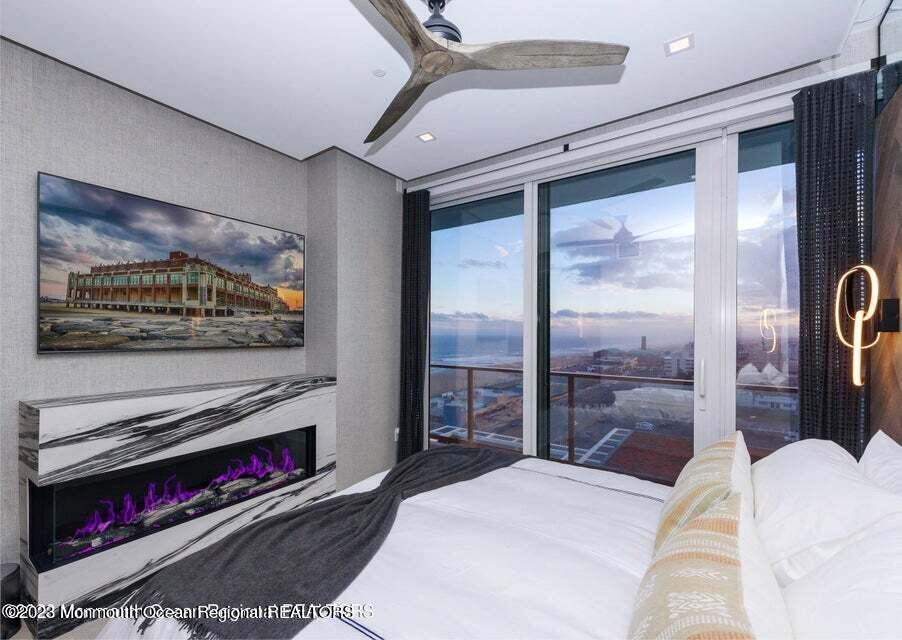 Asbury Park, New Jersey, 07712, United States, 3 Bedrooms Bedrooms, ,3 BathroomsBathrooms,Residential,For Sale,2003332