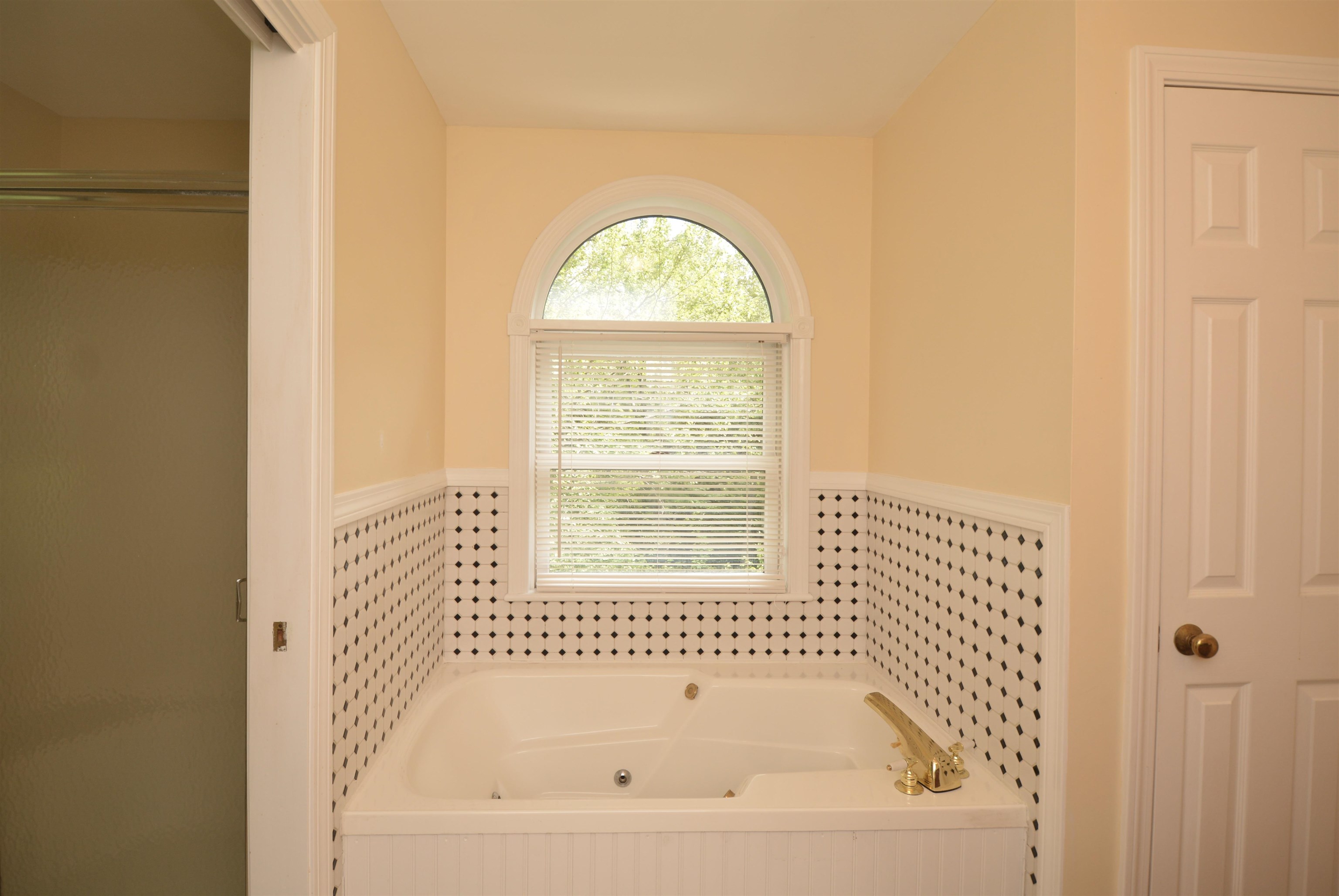 Grantham, New Hampshire, 03753, United States, 3 Bedrooms Bedrooms, ,3 BathroomsBathrooms,Residential,For Sale,1932050