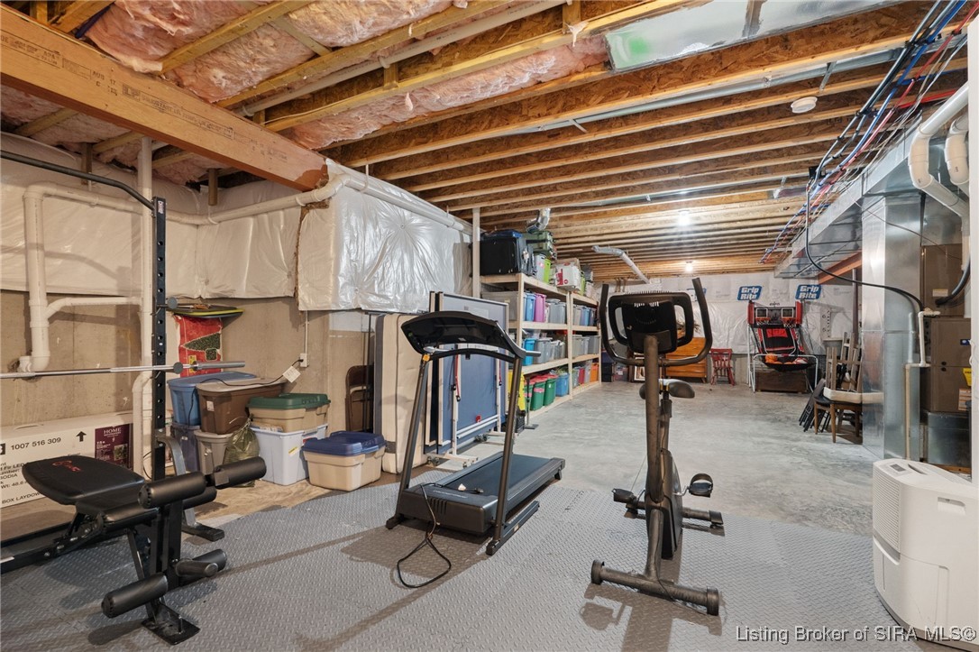 Henryville, Indiana, 47126, United States, 4 Bedrooms Bedrooms, ,3 BathroomsBathrooms,Residential,For Sale,1876326