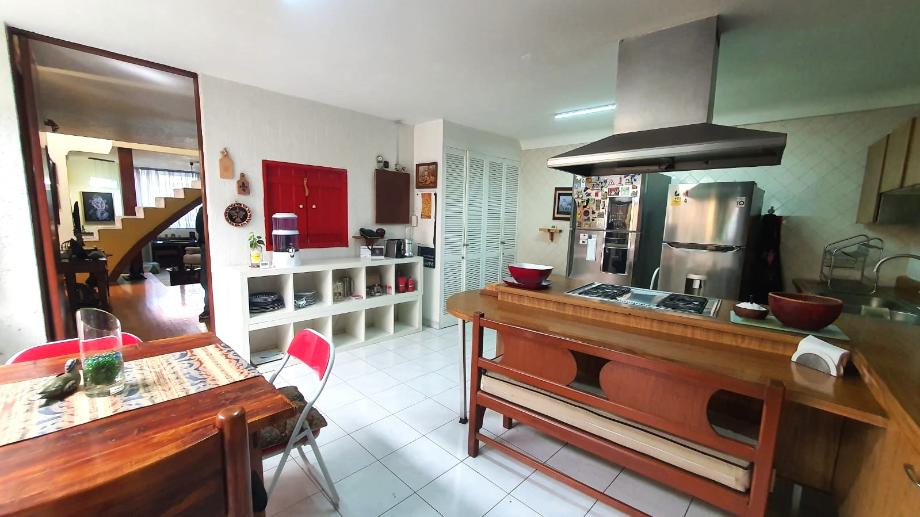 Encino grande, Álvaro Obregón, Ciudad de México, 01700, Mexico, 3 Bedrooms Bedrooms, ,3 BathroomsBathrooms,Residential,For Sale,Encino grande,1653090