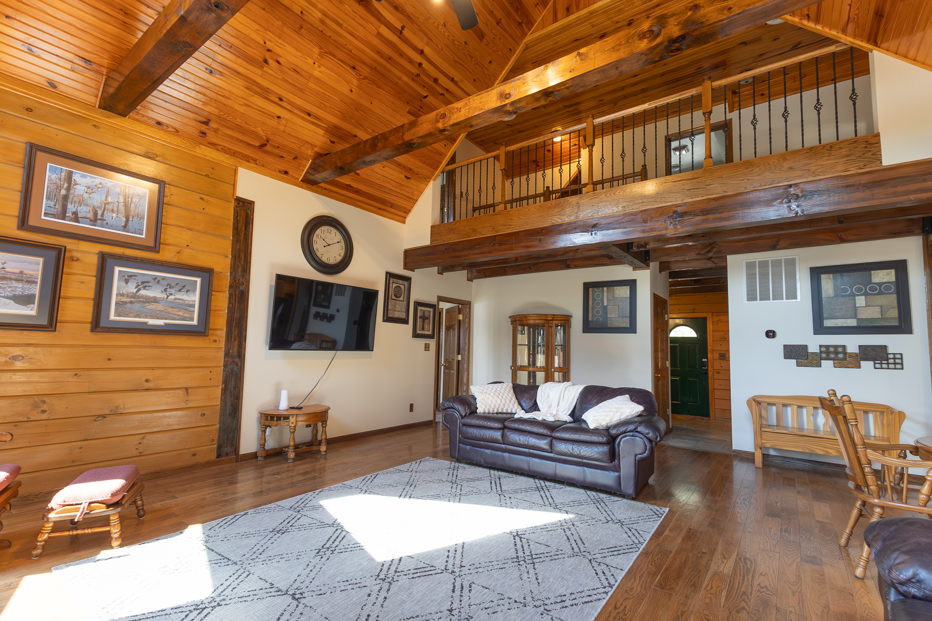 Keytesville, Missouri, 65261, United States, 4 Bedrooms Bedrooms, ,Residential,For Sale,1910439
