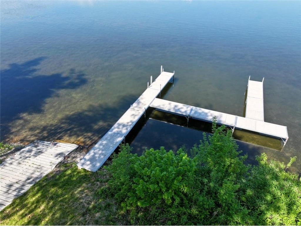 Alexandria, Minnesota, 56308, United States, 4 Bedrooms Bedrooms, ,4 BathroomsBathrooms,Residential,For Sale,2039906