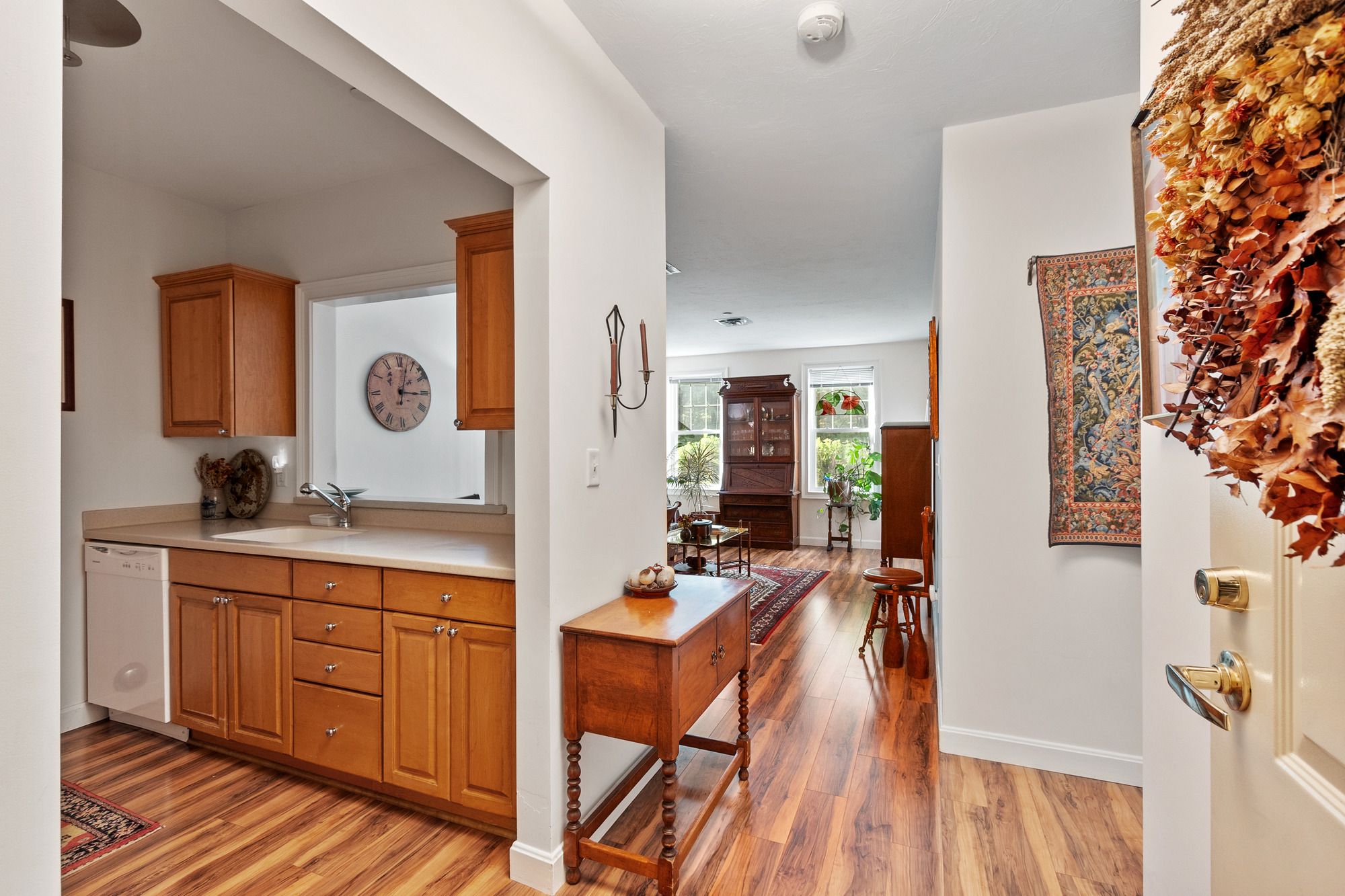  27 Hartland Way, Acton, MA, 01720 - 物件實景
