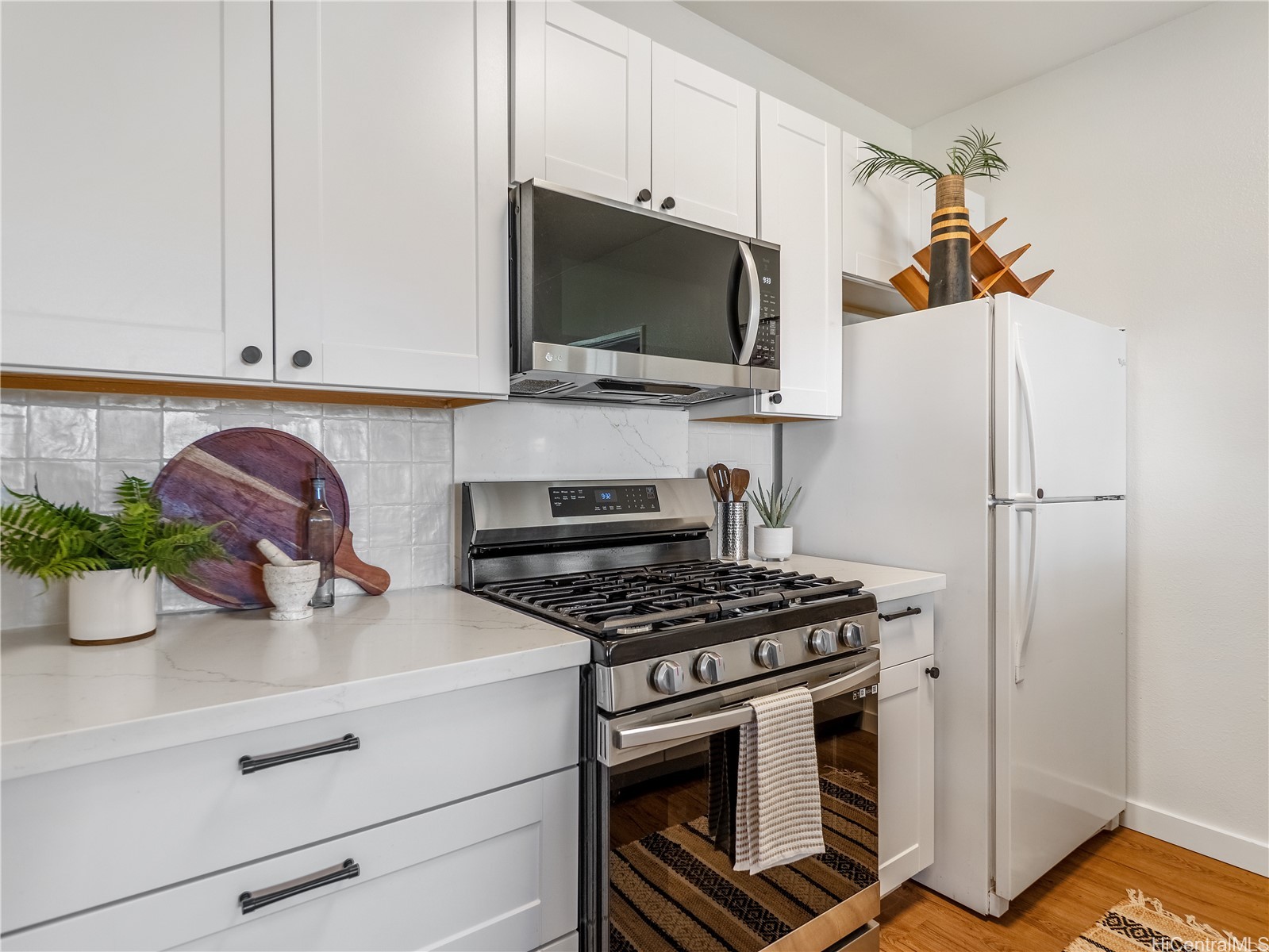 Ewa Beach, Hawaii, 96706, United States, 2 Bedrooms Bedrooms, ,2 BathroomsBathrooms,Residential,For Sale,1949942