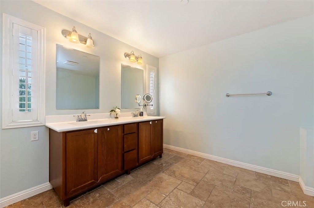 Beaumont, California, 92223, United States, 5 Bedrooms Bedrooms, ,3 BathroomsBathrooms,Residential,For Sale,1736864
