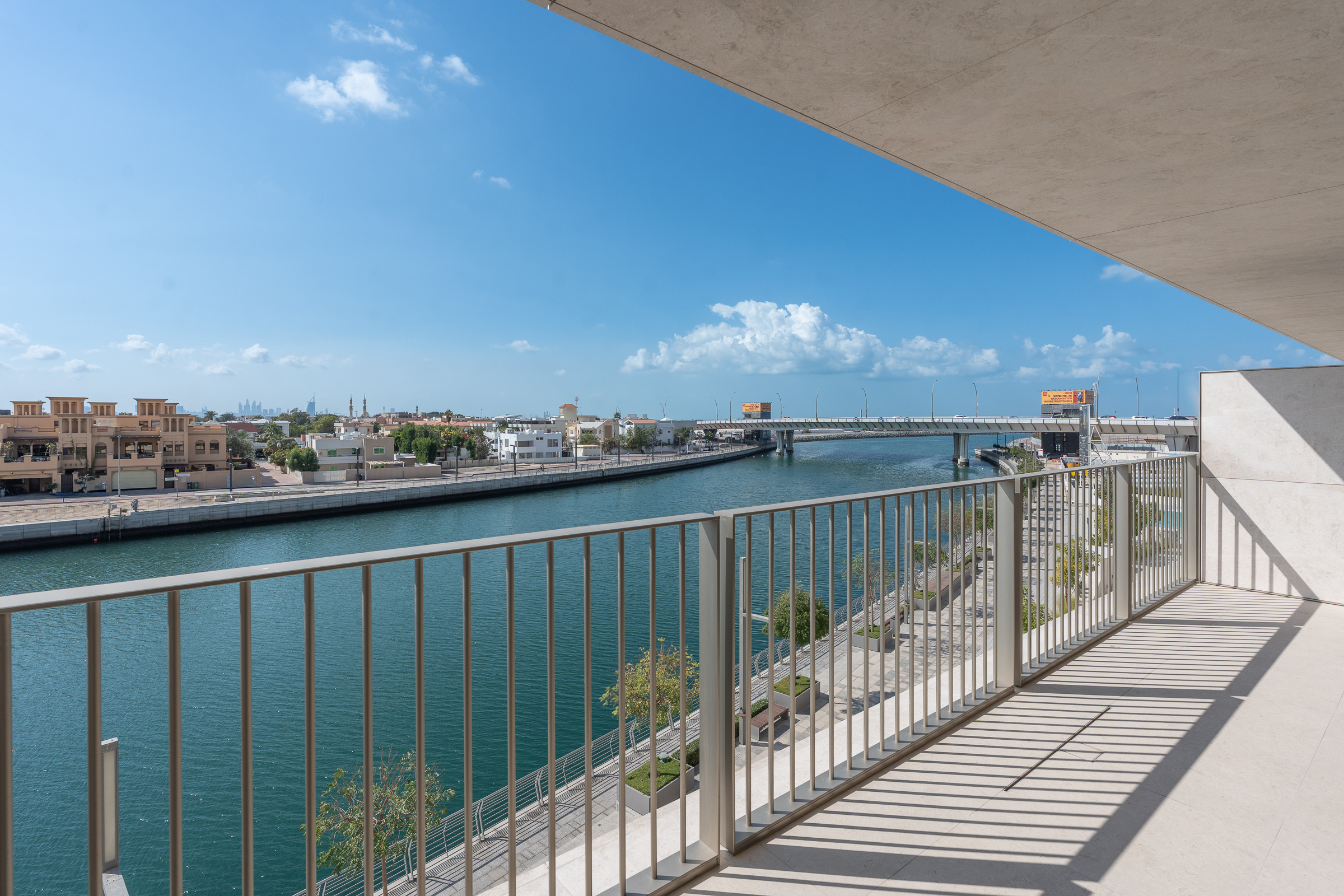  Exclusive Resale Apartment with Canal Views - 物件實景