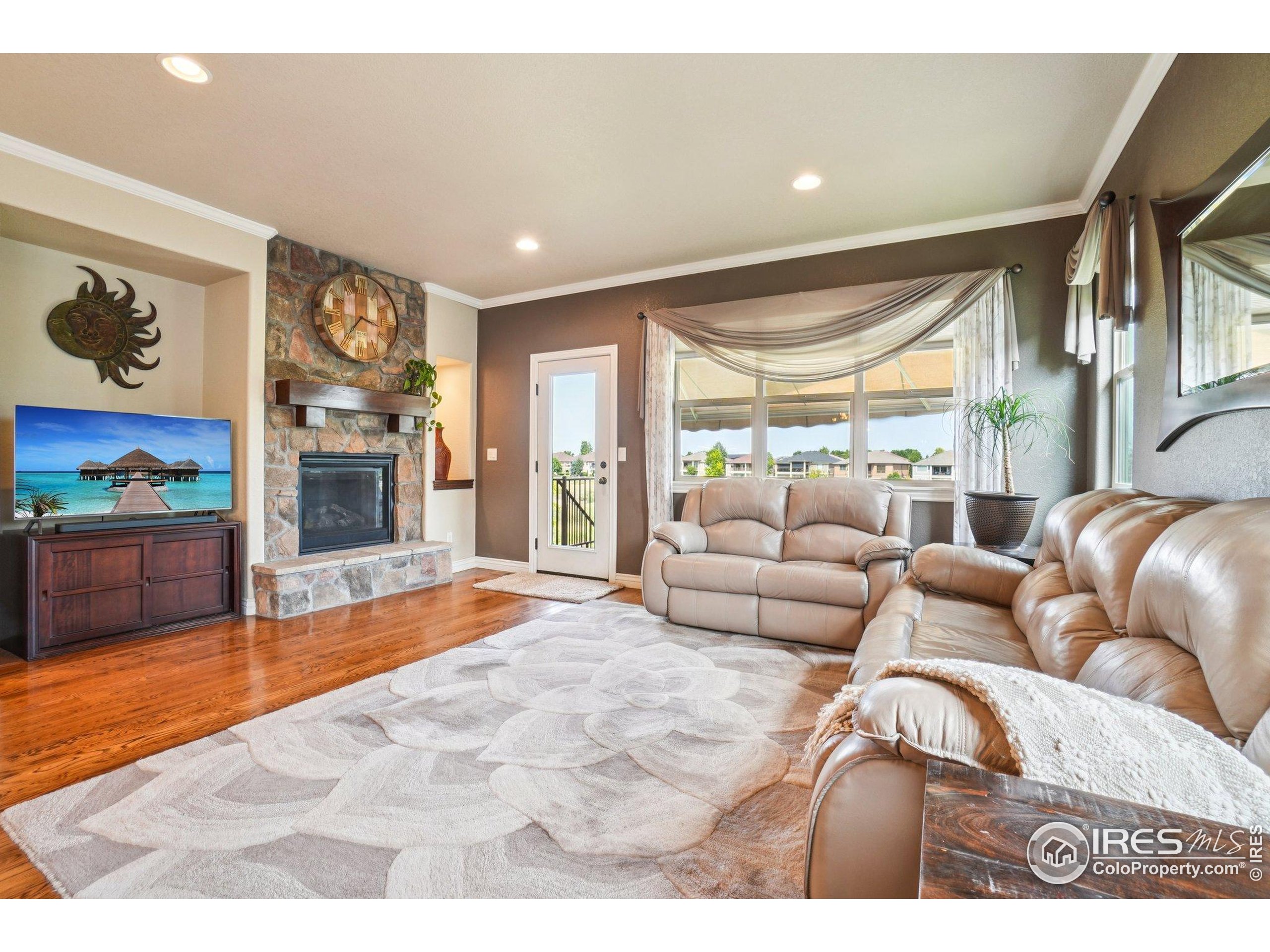 Windsor, Colorado, 80550, United States, 5 Bedrooms Bedrooms, ,3 BathroomsBathrooms,Residential,For Sale,1906749
