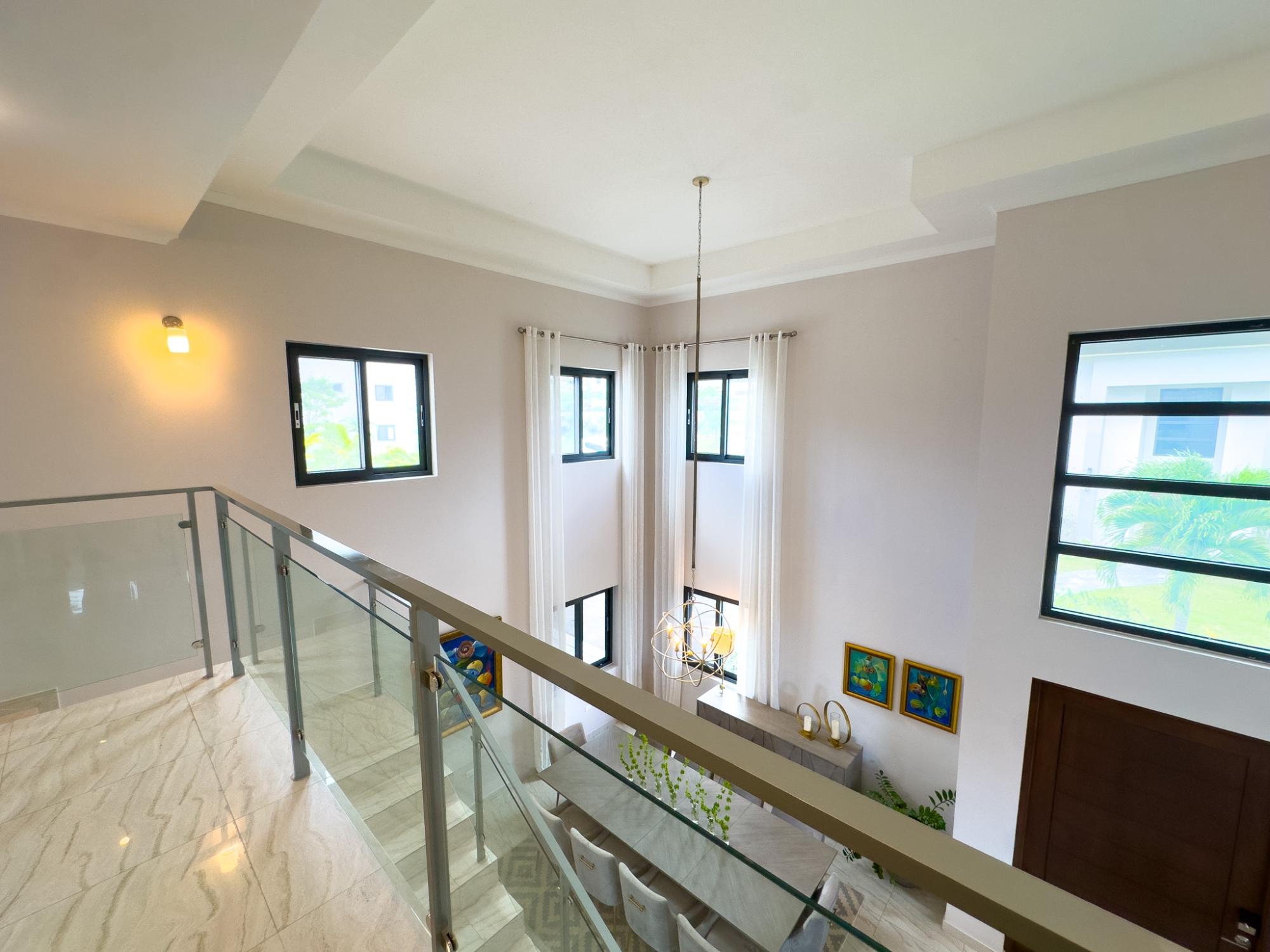 Kingston & St. Andrew, JM, 4 Bedrooms Bedrooms, ,5 BathroomsBathrooms,Residential,For Sale,1837675