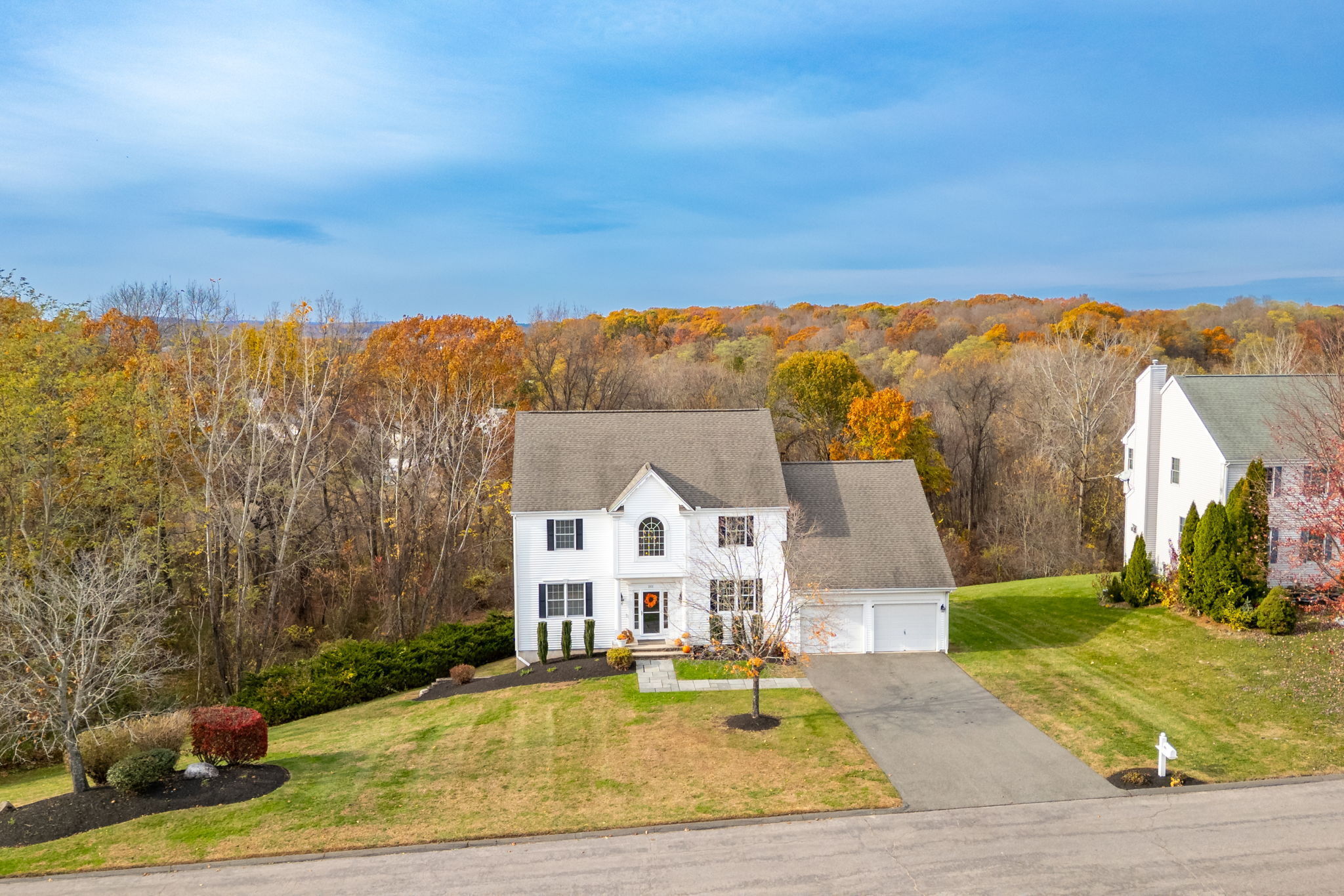 Rocky Hill, Connecticut, 06067, United States, 4 Bedrooms Bedrooms, ,3 BathroomsBathrooms,Residential,For Sale,1991962