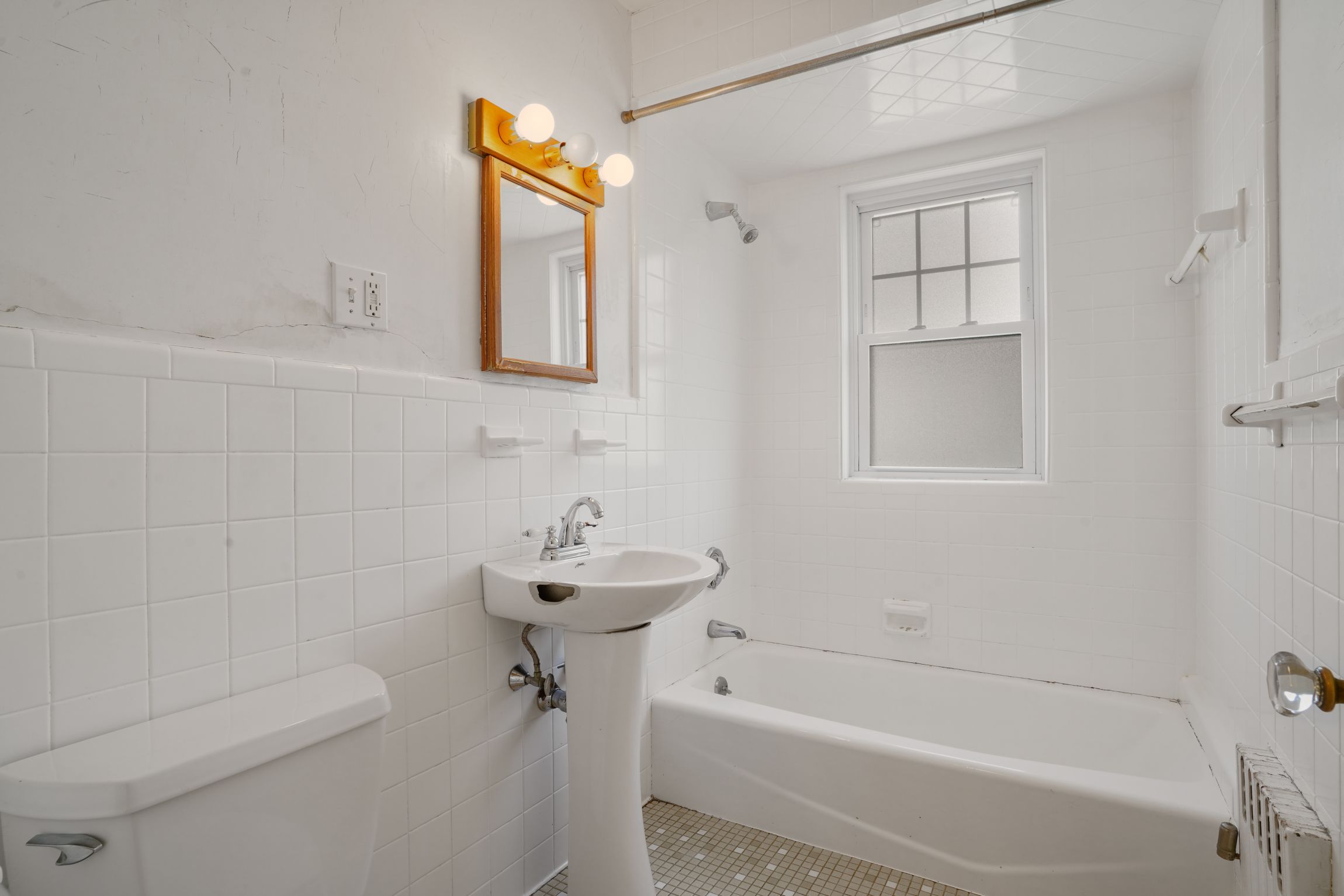 379-381 Newtonville Ave, Newton, MA, 02460 - 物件實景